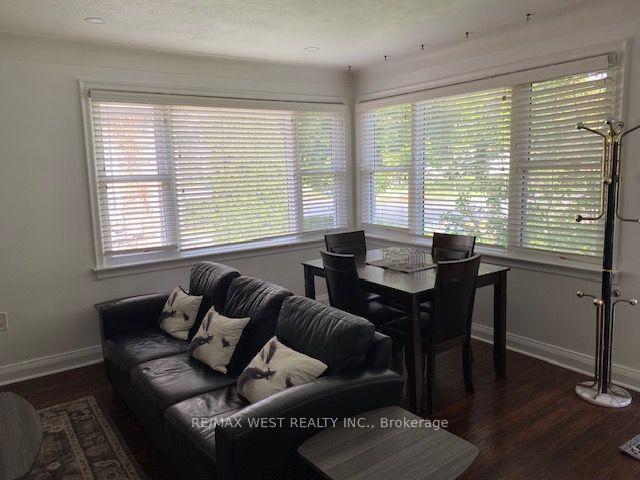 Photo 4 of Unit Upper, 6722 Dunn Street, Niagara Falls, Arad/Fallsview — HOMEH