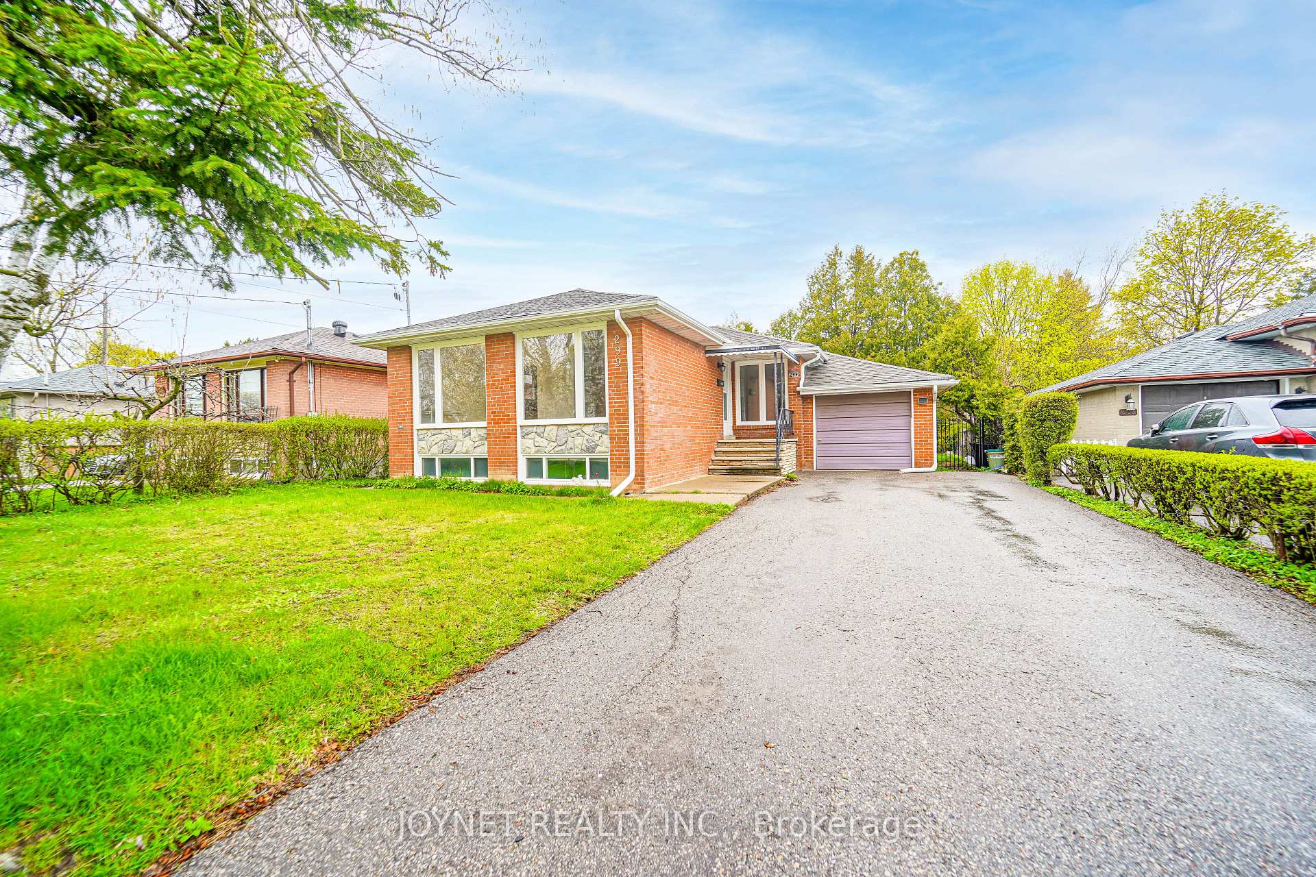 Photo of 299 Palmer Avenue