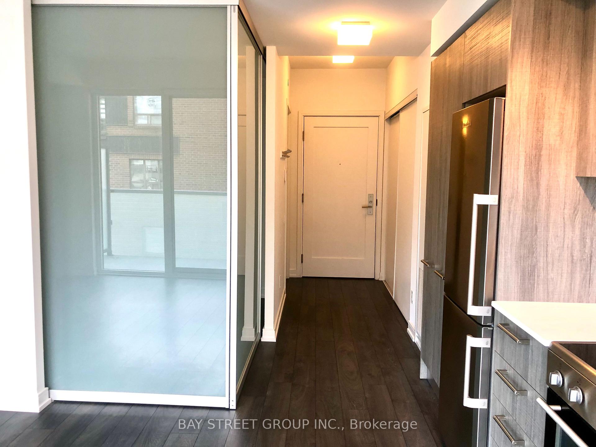 Photo 3 of Unit 608, 28 Wellesley Street E, Toronto, Church-Yonge Corridor — HOMEH