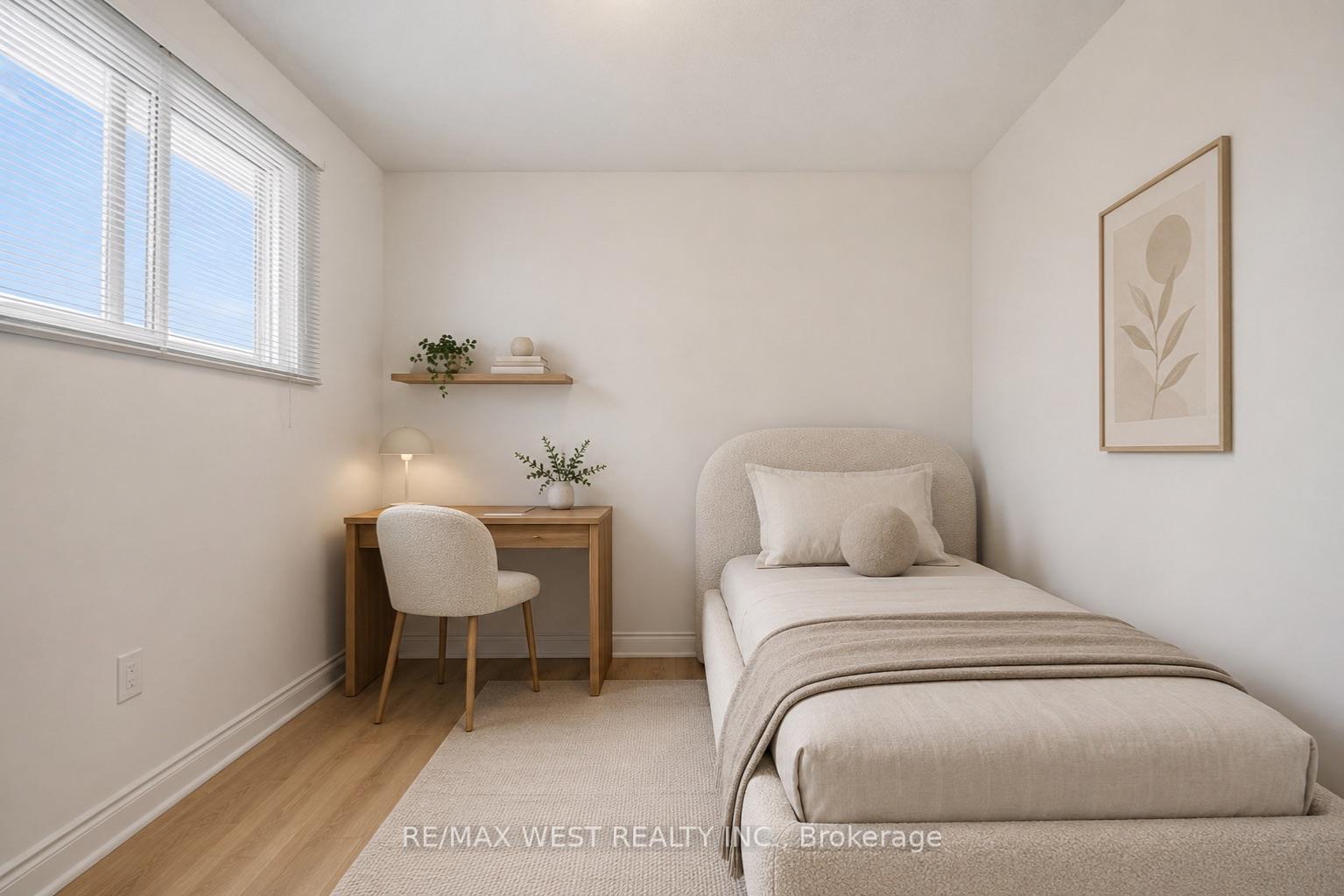 Photo 10 of 62 Littleleaf Drive, Scarborough, Malvern — HOMEH