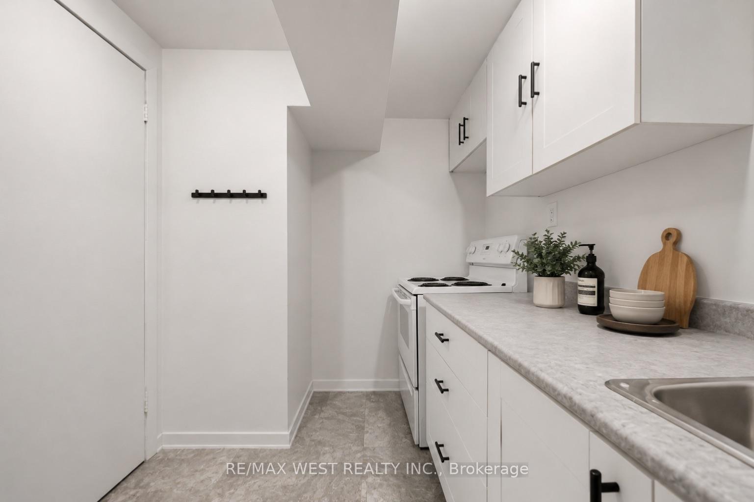 Photo 15 of 62 Littleleaf Drive, Scarborough, Malvern — HOMEH