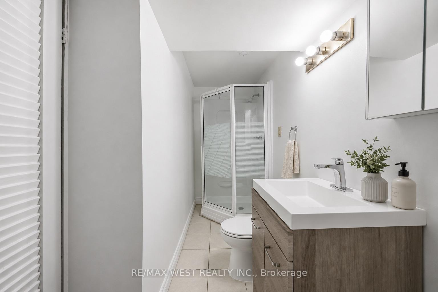 Photo 23 of 62 Littleleaf Drive, Scarborough, Malvern — HOMEH