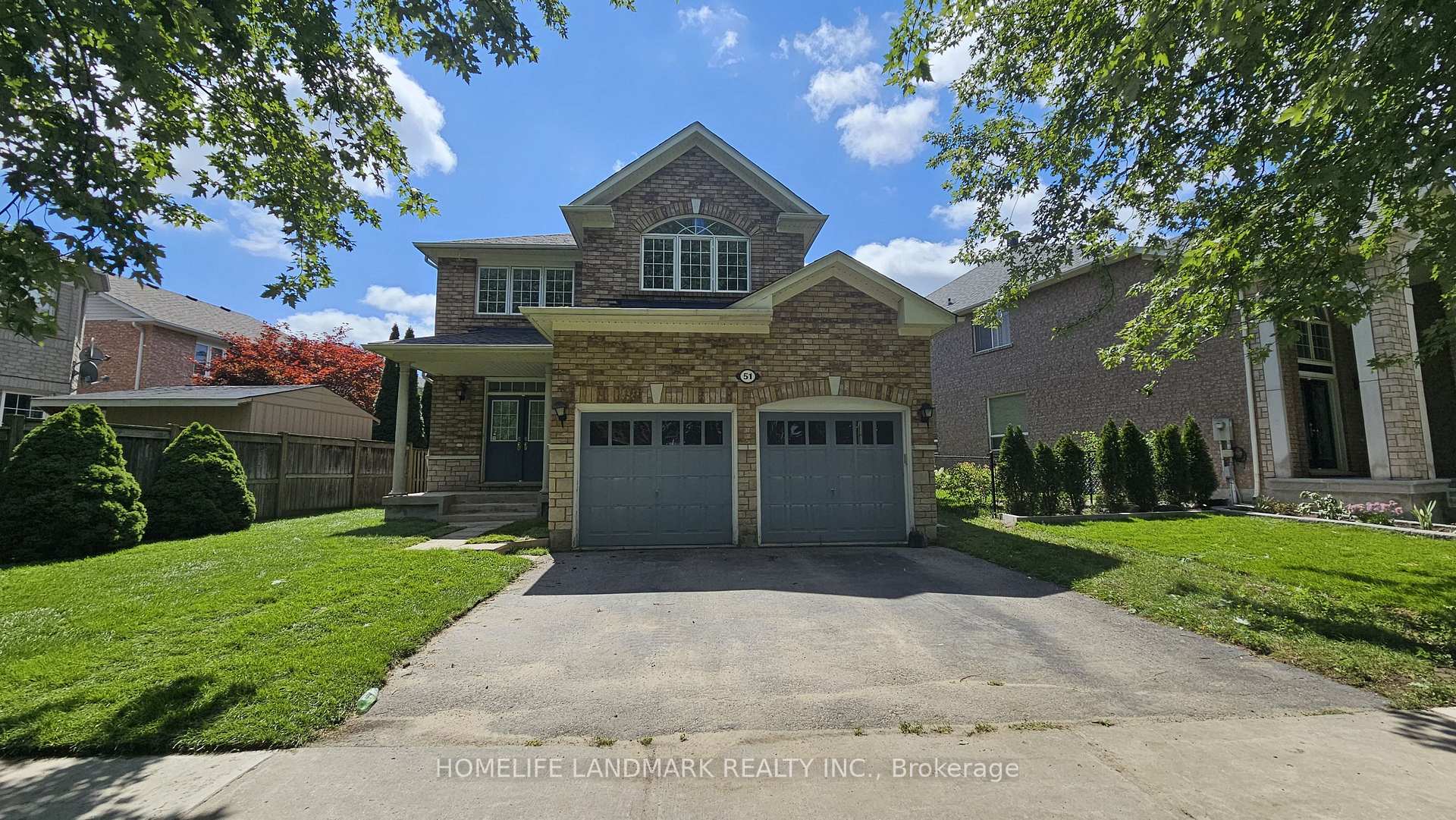 Photo 2 of 51 Raffia Avenue, Richmond Hill, Oak Ridges Lake Wilcox — HOMEH
