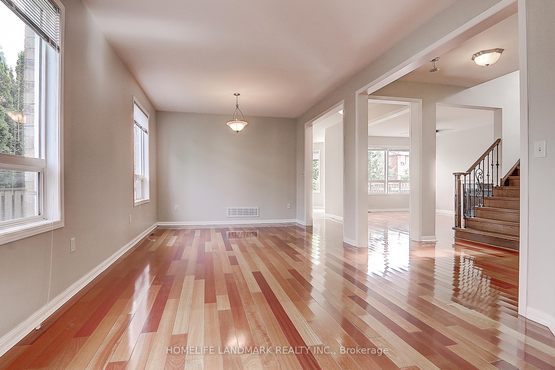 Photo 12 of 51 Raffia Avenue, Richmond Hill, Oak Ridges Lake Wilcox — HOMEH