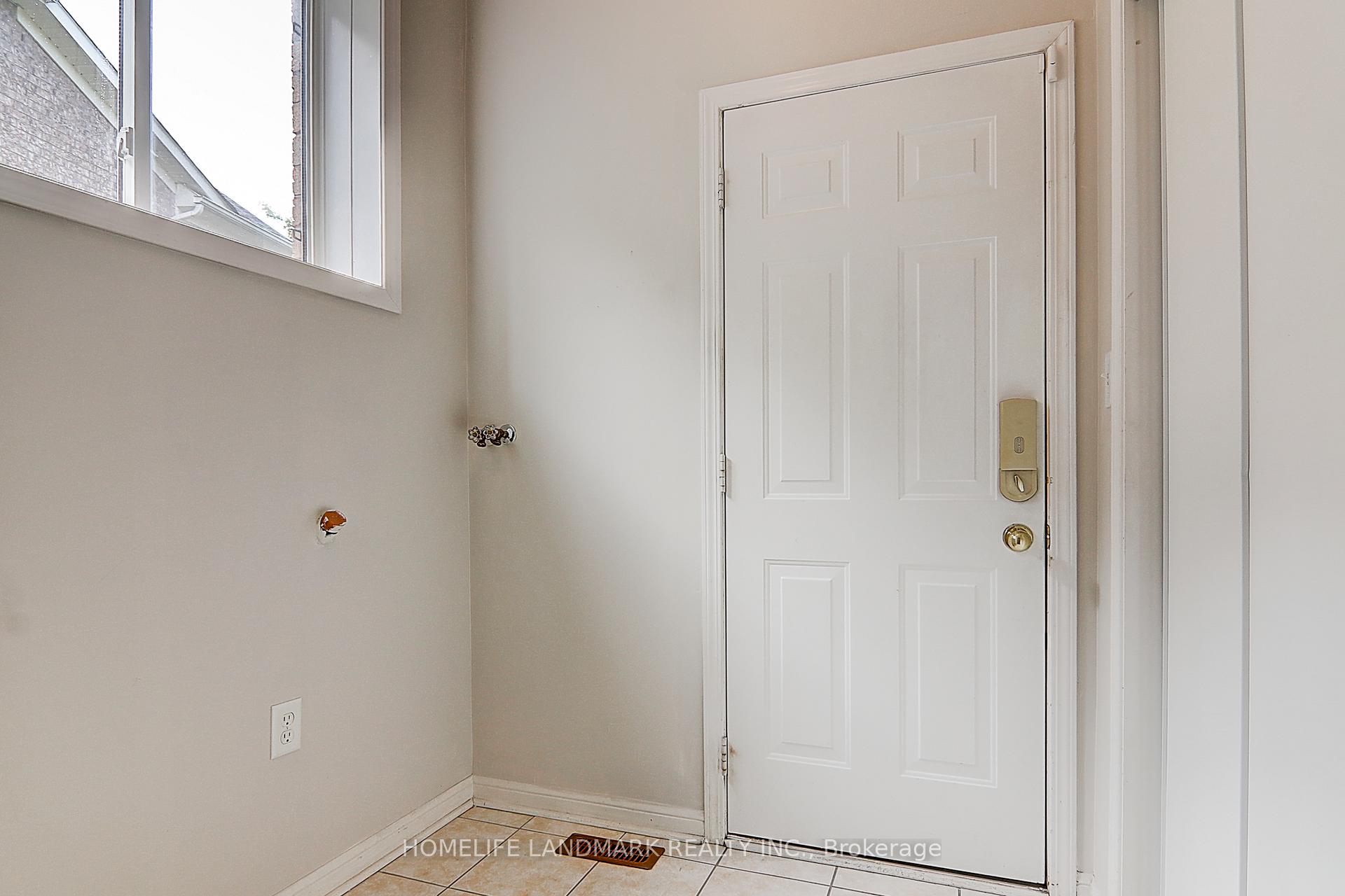 Photo 33 of 51 Raffia Avenue, Richmond Hill, Oak Ridges Lake Wilcox — HOMEH