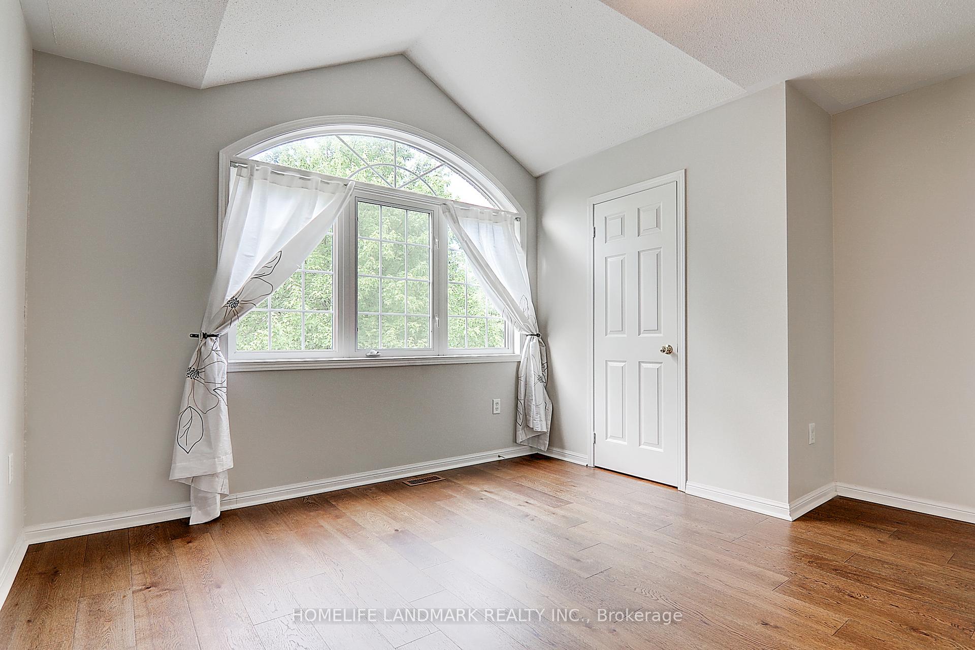 Photo 43 of 51 Raffia Avenue, Richmond Hill, Oak Ridges Lake Wilcox — HOMEH