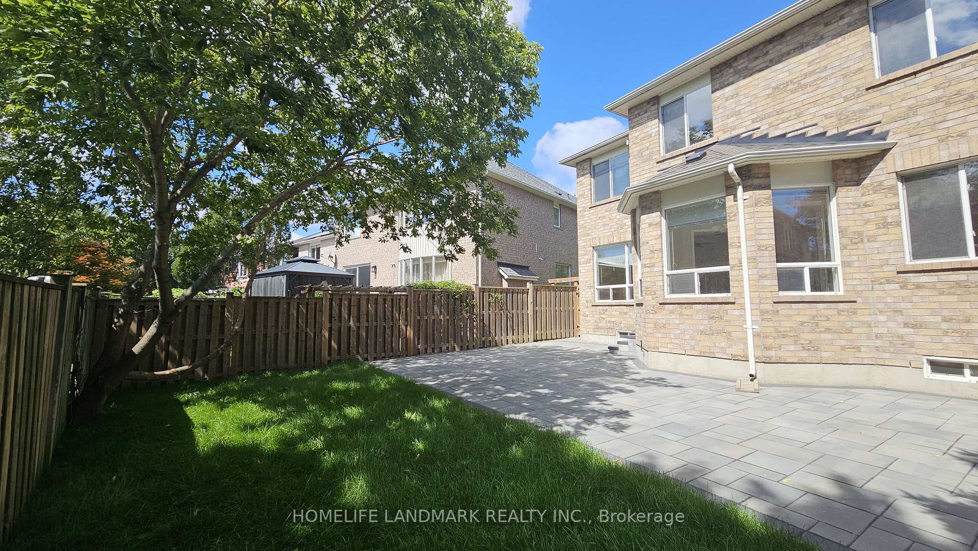 Photo 8 of 51 Raffia Avenue, Richmond Hill, Oak Ridges Lake Wilcox — HOMEH