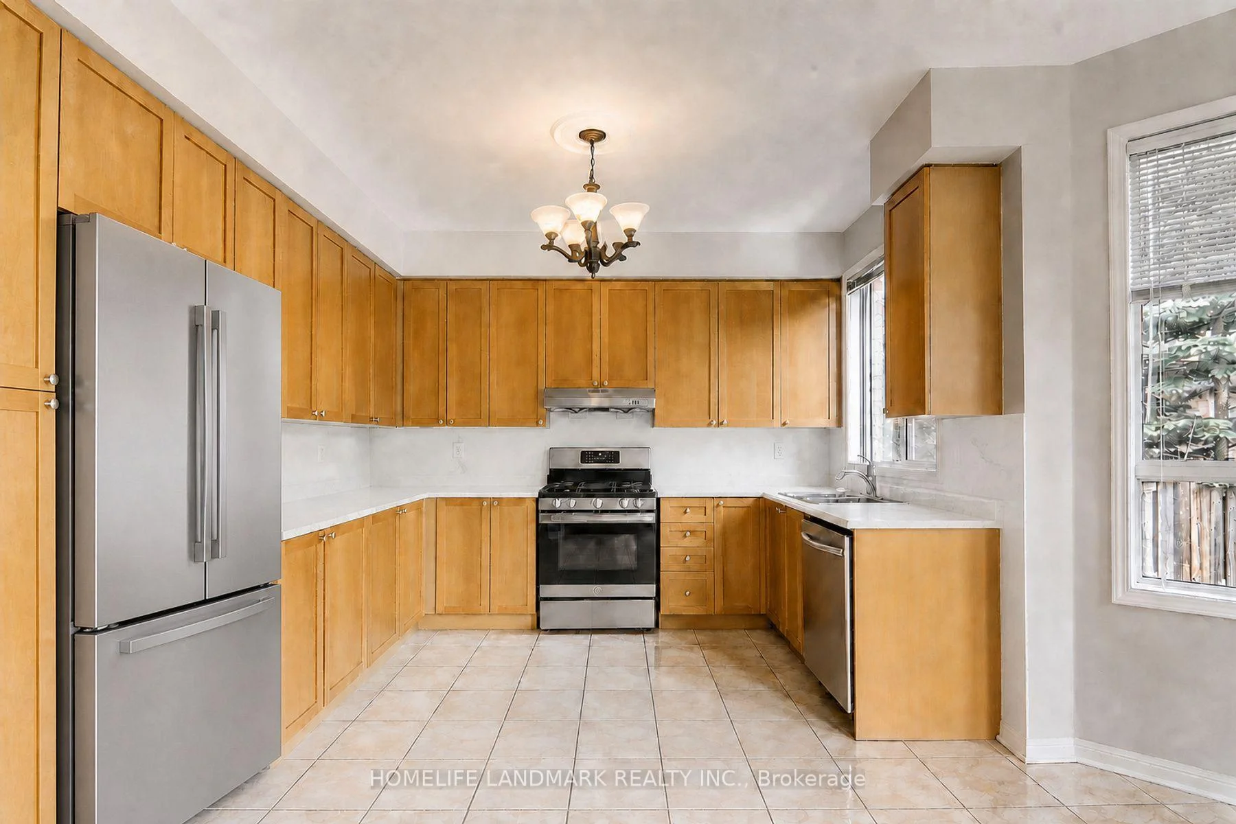 Photo 19 of 51 Raffia Avenue, Richmond Hill, Oak Ridges Lake Wilcox — HOMEH
