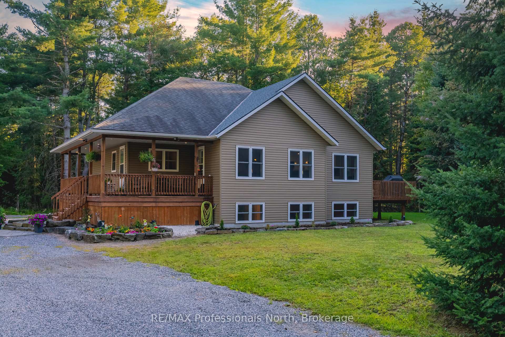 Photo of 419 South Mary Lake Road