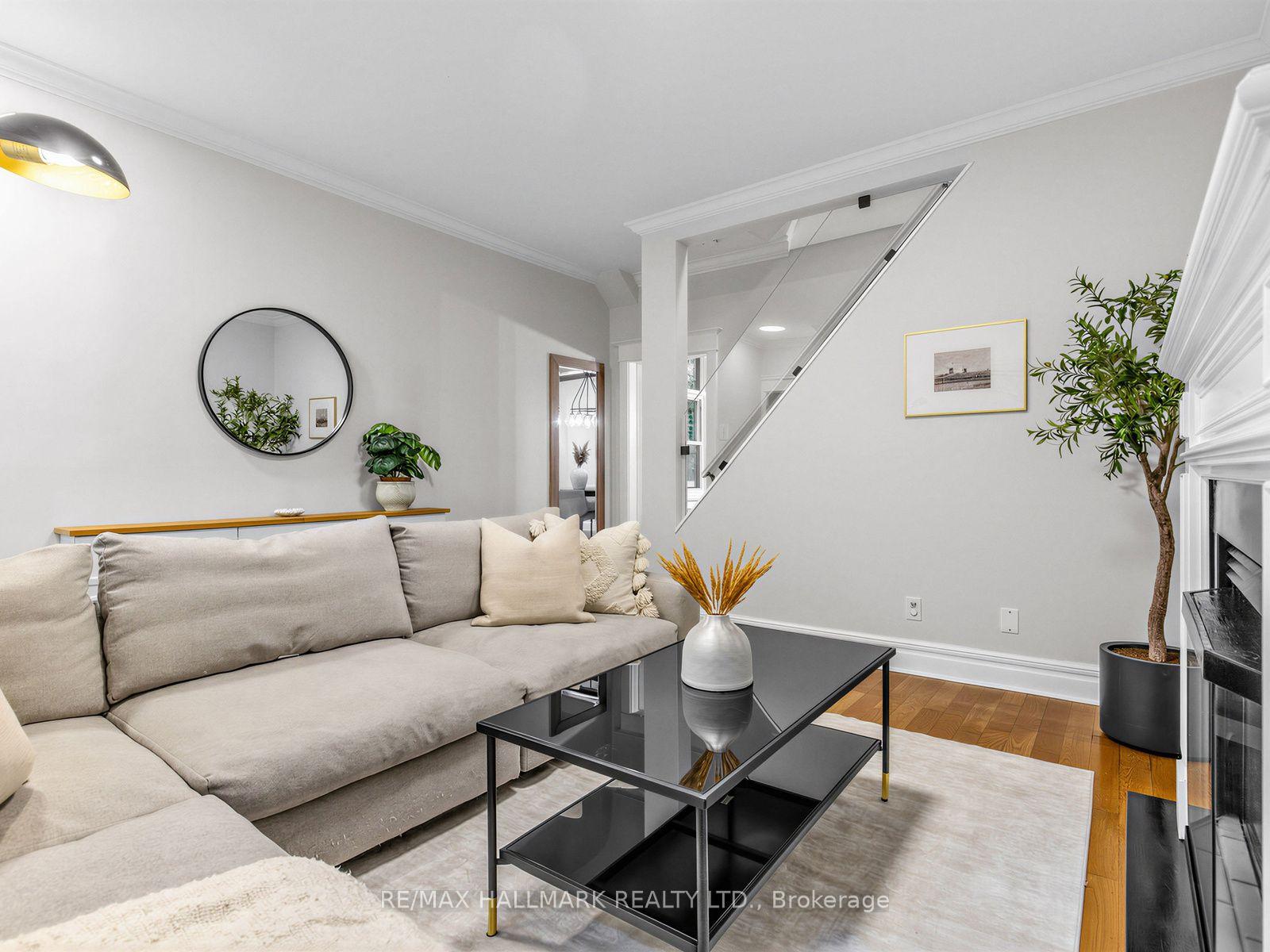 Photo 10 of 28 Condor Avenue, Toronto, Blake-Jones — HOMEH