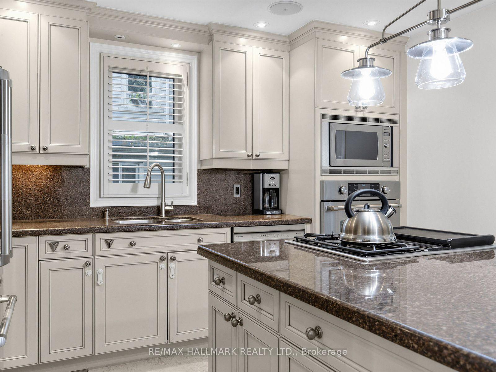 Photo 18 of 28 Condor Avenue, Toronto, Blake-Jones — HOMEH