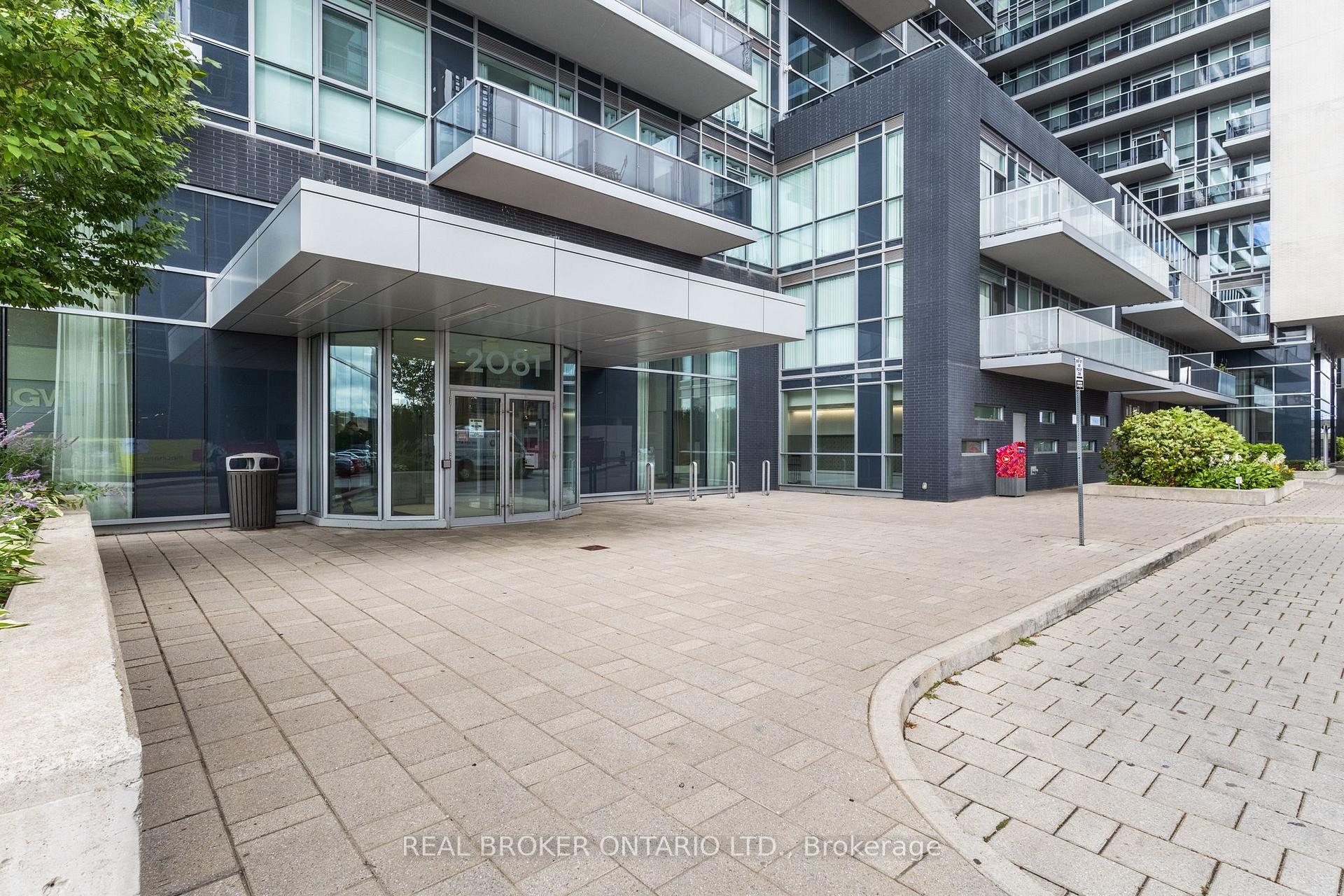 Photo 2 of Unit 1805, 2081 Fairview Street, Burlington, Freeman — HOMEH