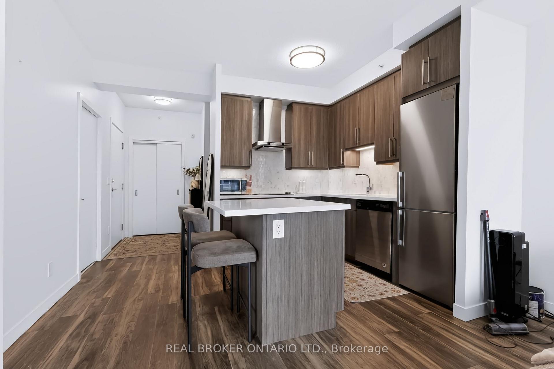 Photo 7 of Unit 1805, 2081 Fairview Street, Burlington, Freeman — HOMEH