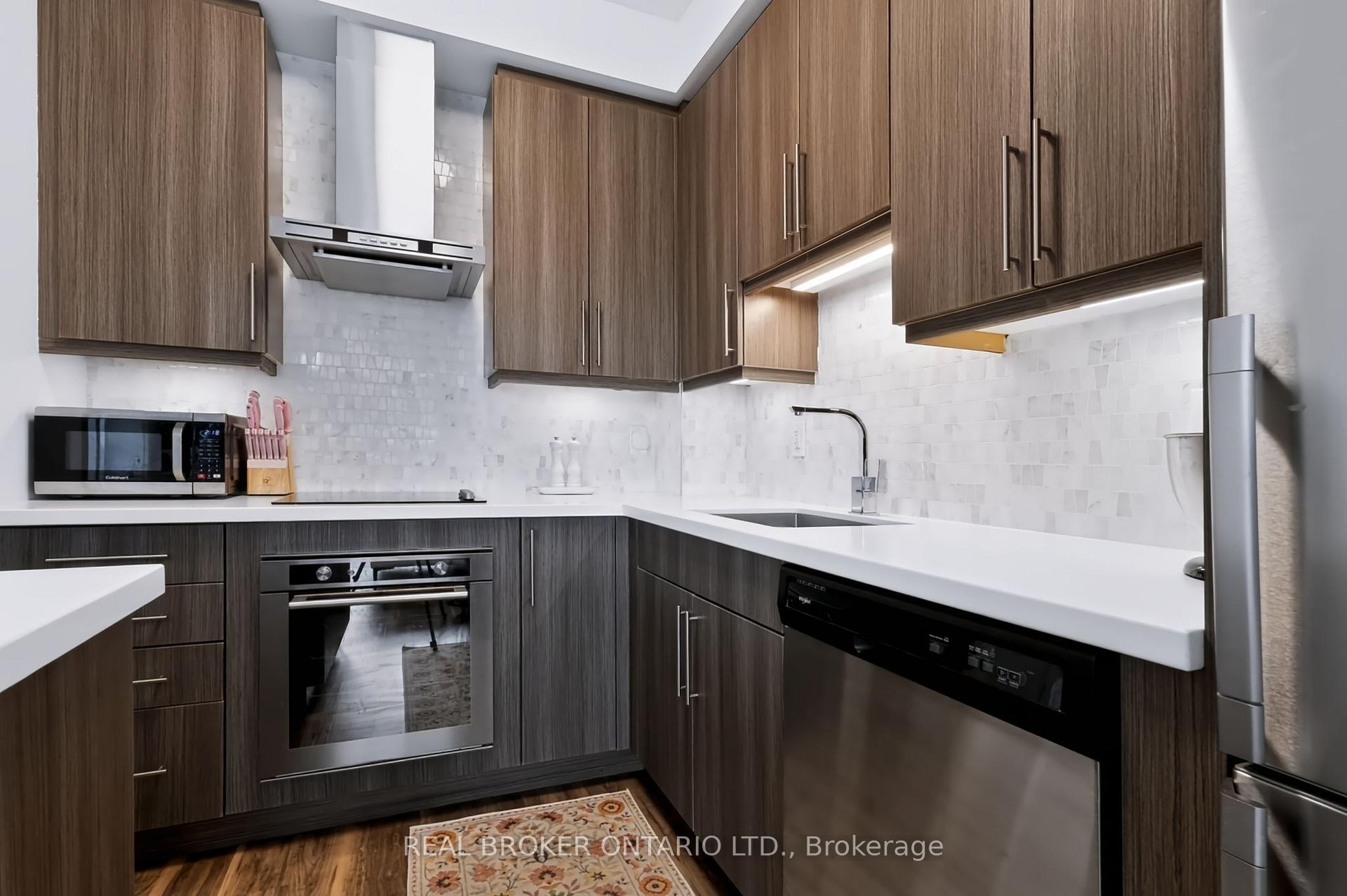 Photo 8 of Unit 1805, 2081 Fairview Street, Burlington, Freeman — HOMEH