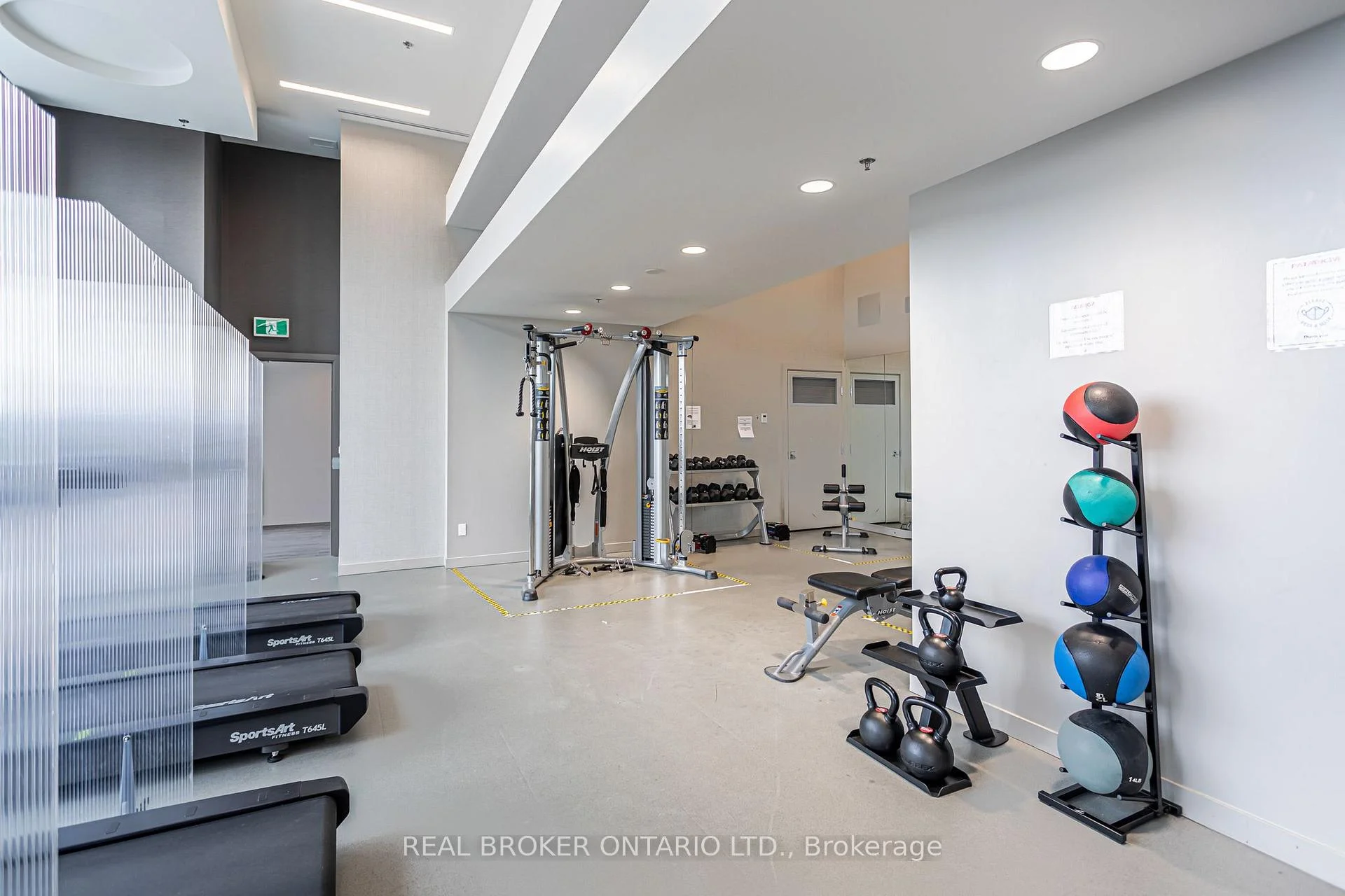 Photo 25 of Unit 1805, 2081 Fairview Street, Burlington, Freeman — HOMEH