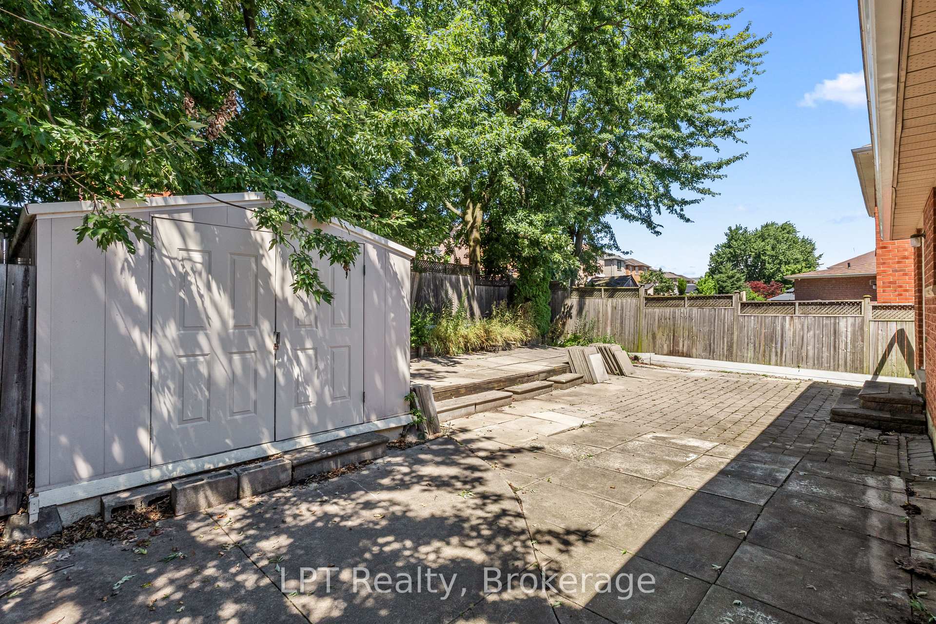 Photo 40 of 15 Esposito Drive, Caledon, Bolton East — HOMEH