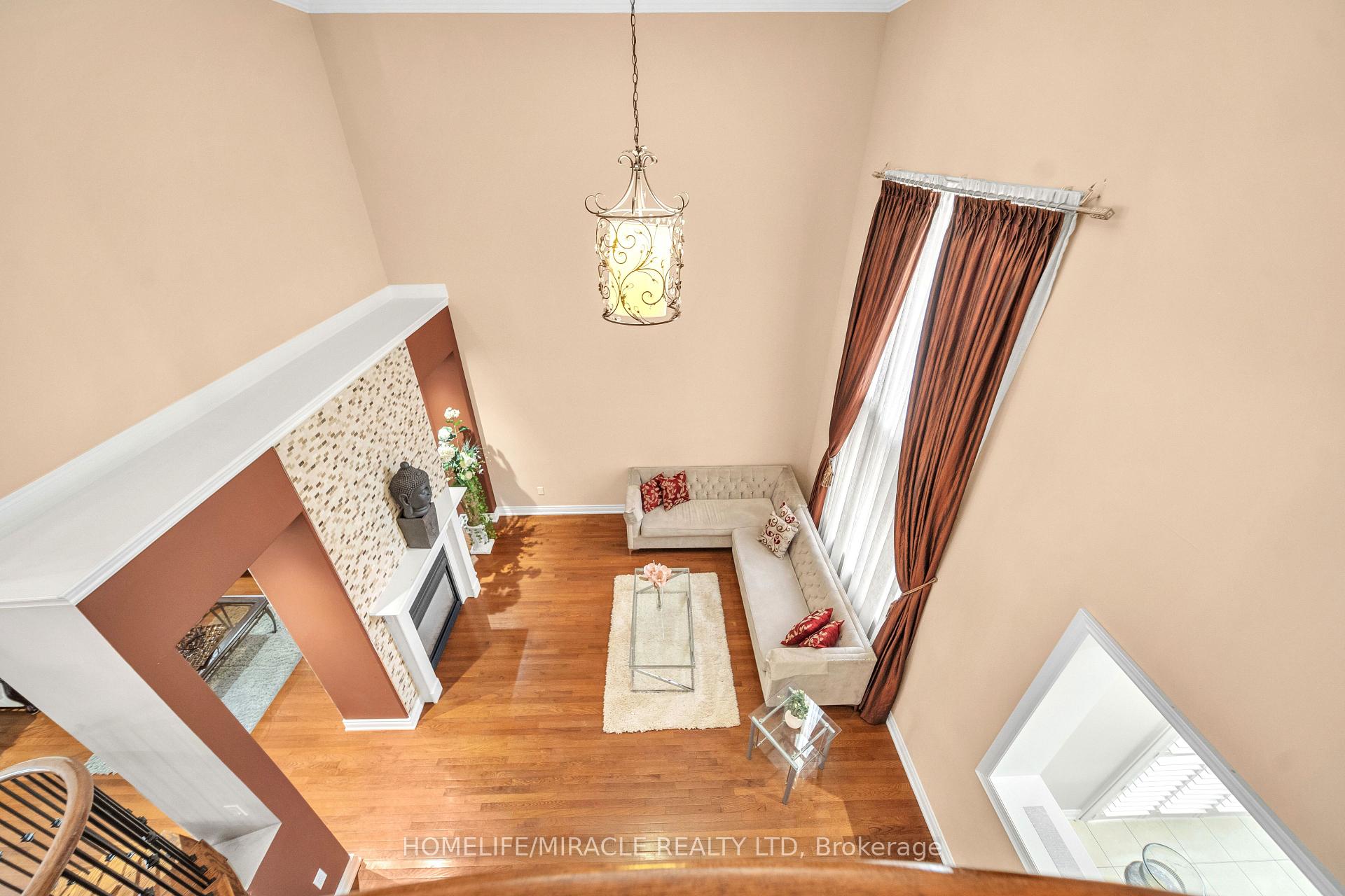 Photo 45 of 24 Haywood Drive, Brampton, Credit Valley — HOMEH