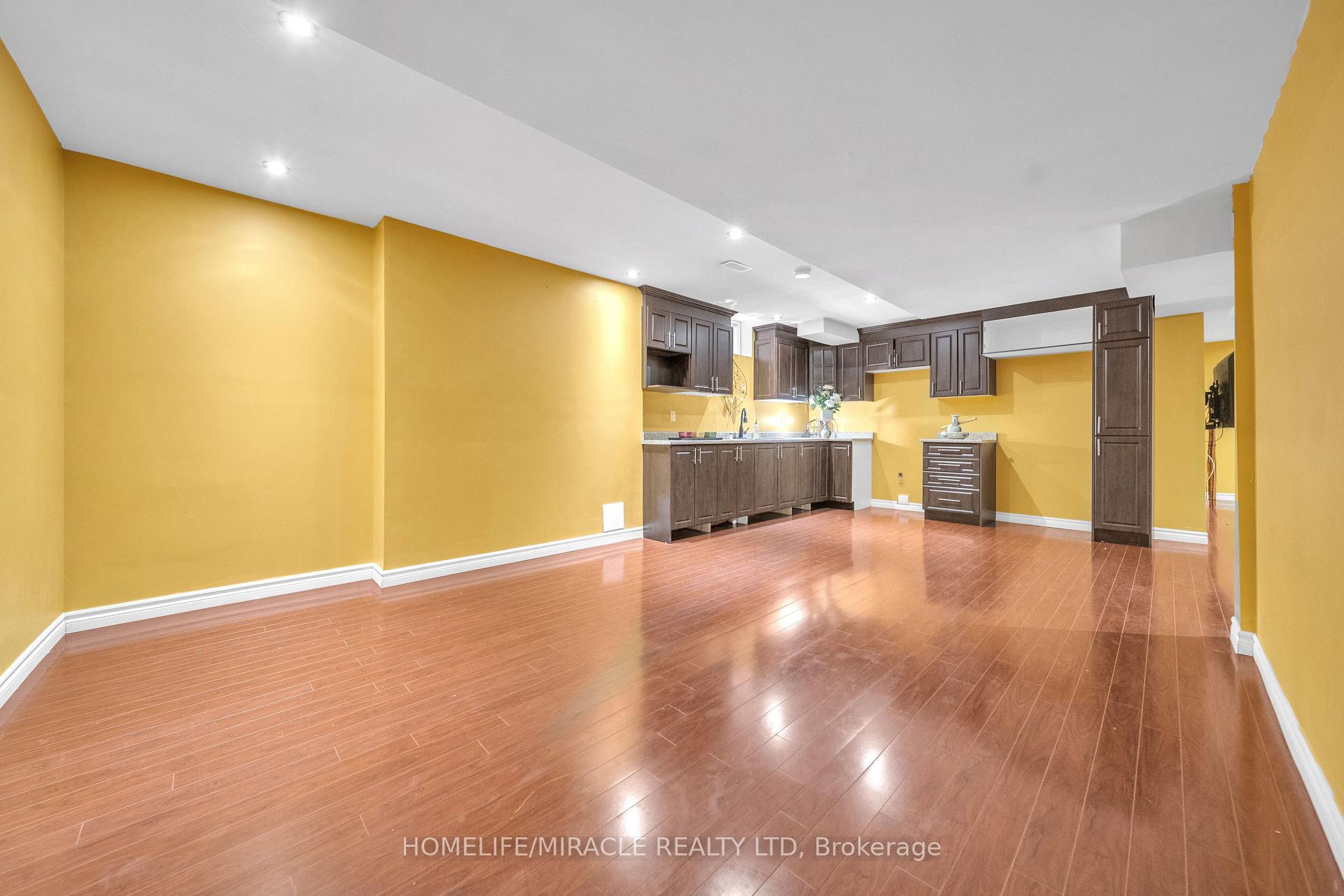 Photo 85 of 24 Haywood Drive, Brampton, Credit Valley — HOMEH