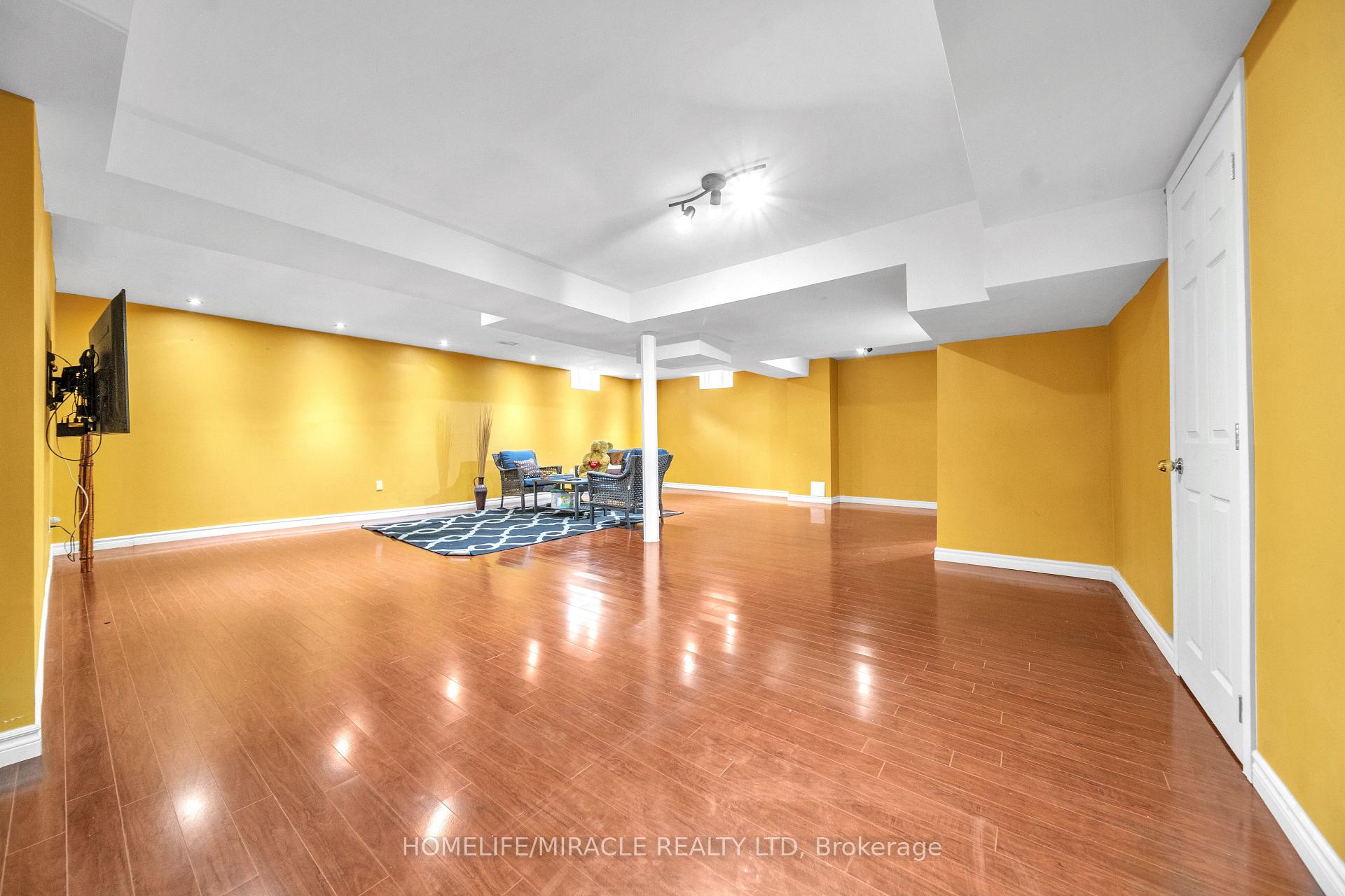 Photo 87 of 24 Haywood Drive, Brampton, Credit Valley — HOMEH