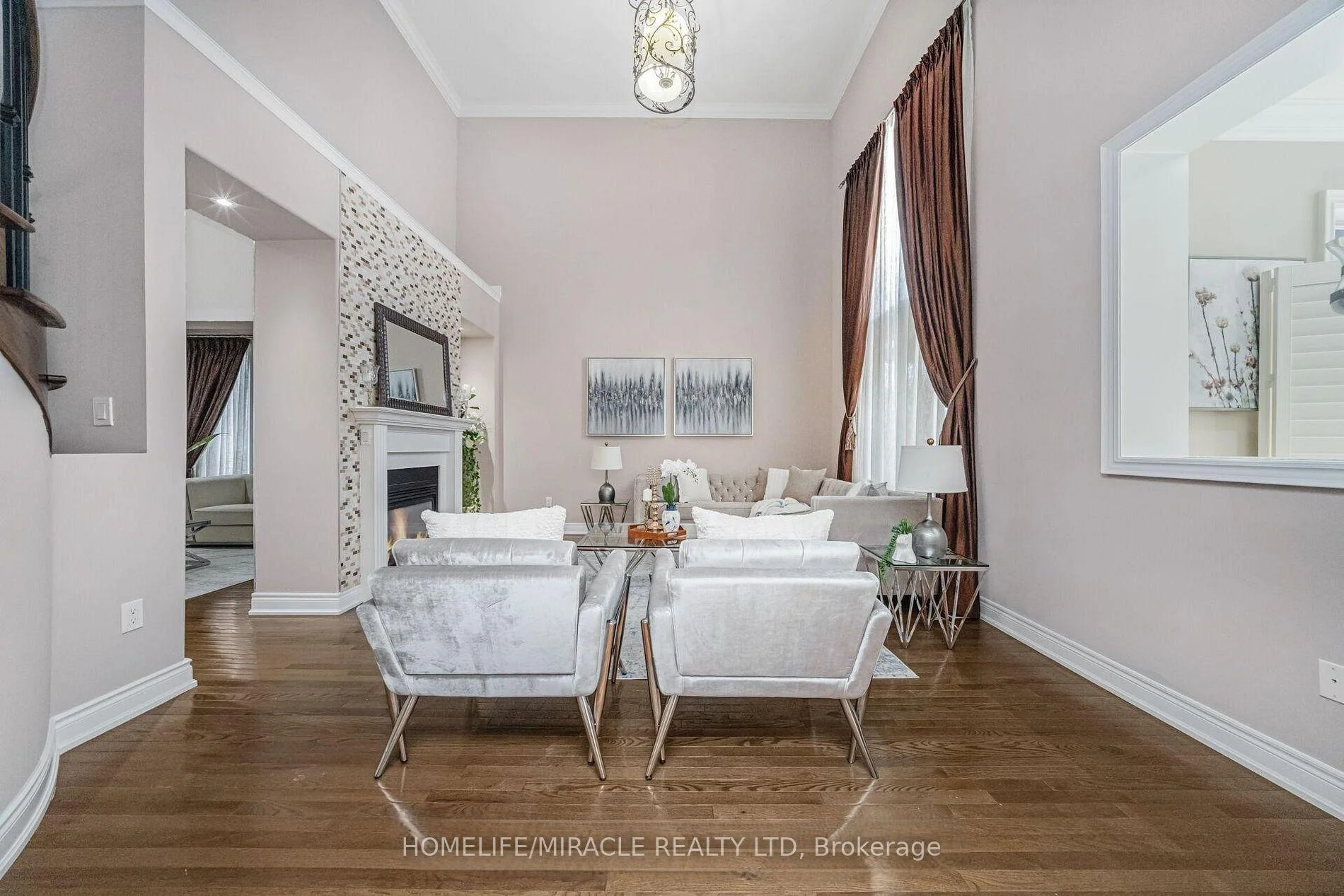 Photo 16 of 24 Haywood Drive, Brampton, Credit Valley — HOMEH