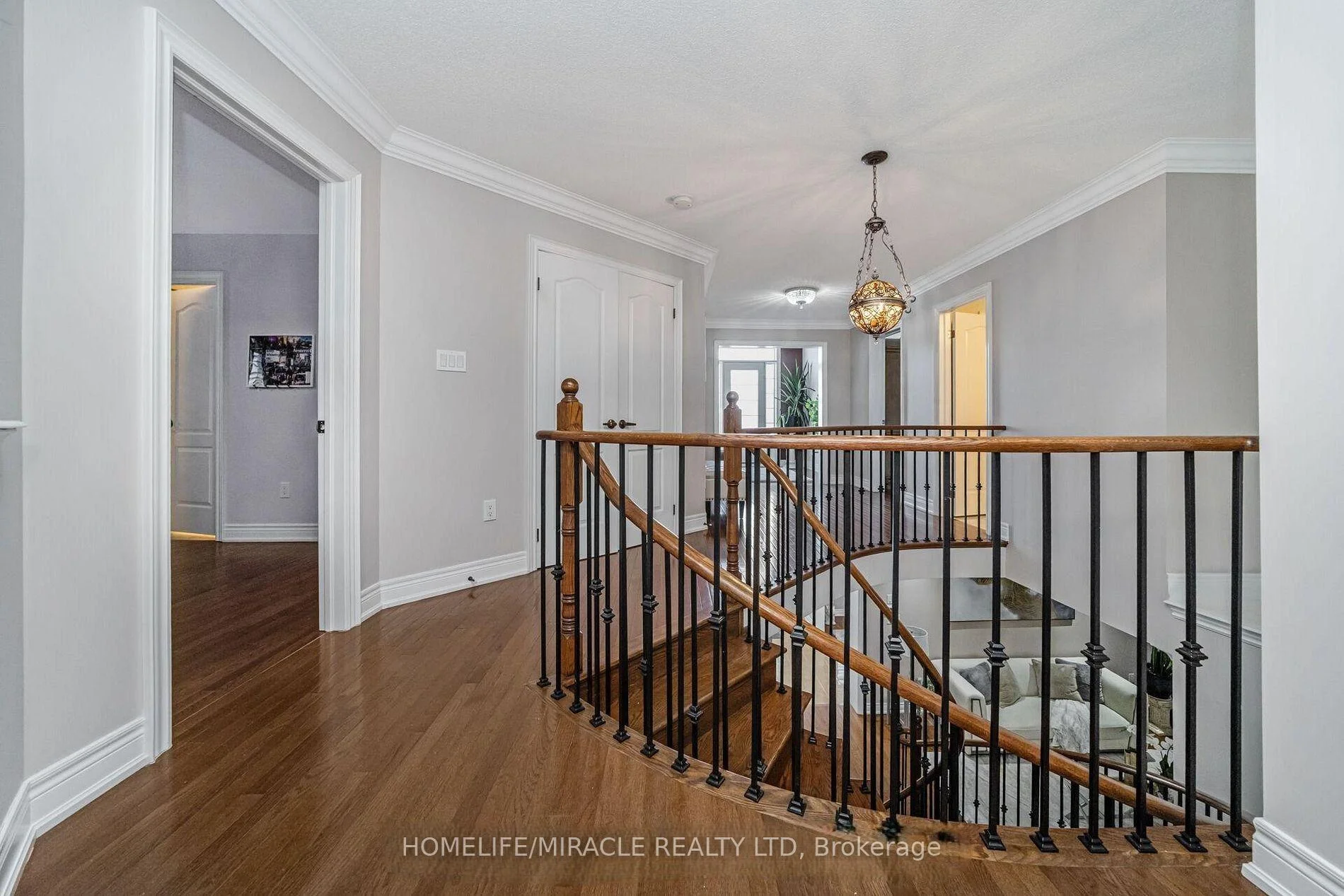 Photo 52 of 24 Haywood Drive, Brampton, Credit Valley — HOMEH