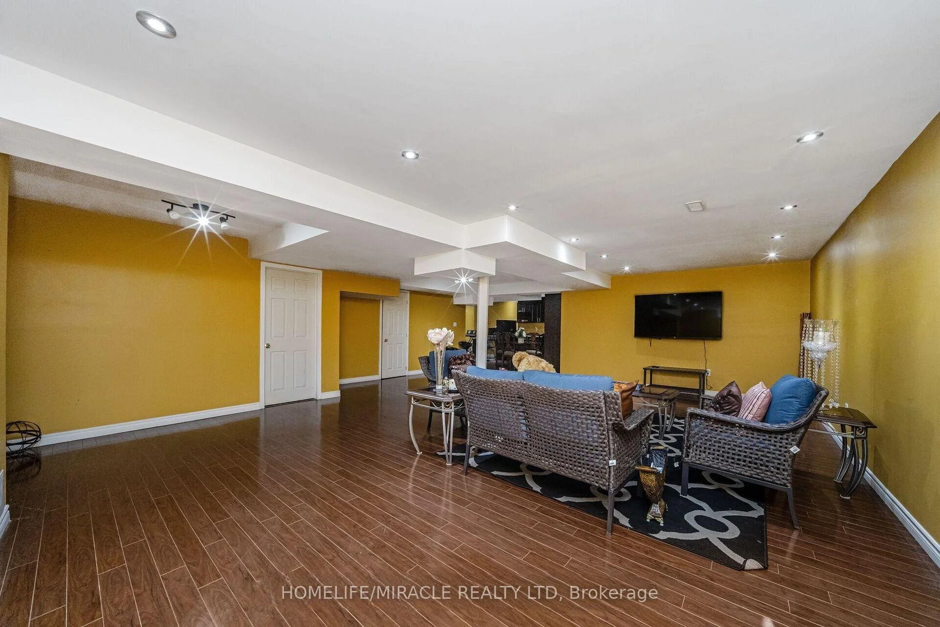 Photo 76 of 24 Haywood Drive, Brampton, Credit Valley — HOMEH