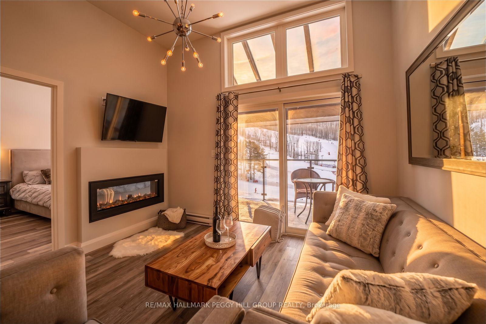 Photo 3 of Unit 503, 80 Horseshoe Boulevard, Oro-Medonte, Horseshoe Valley — HOMEH