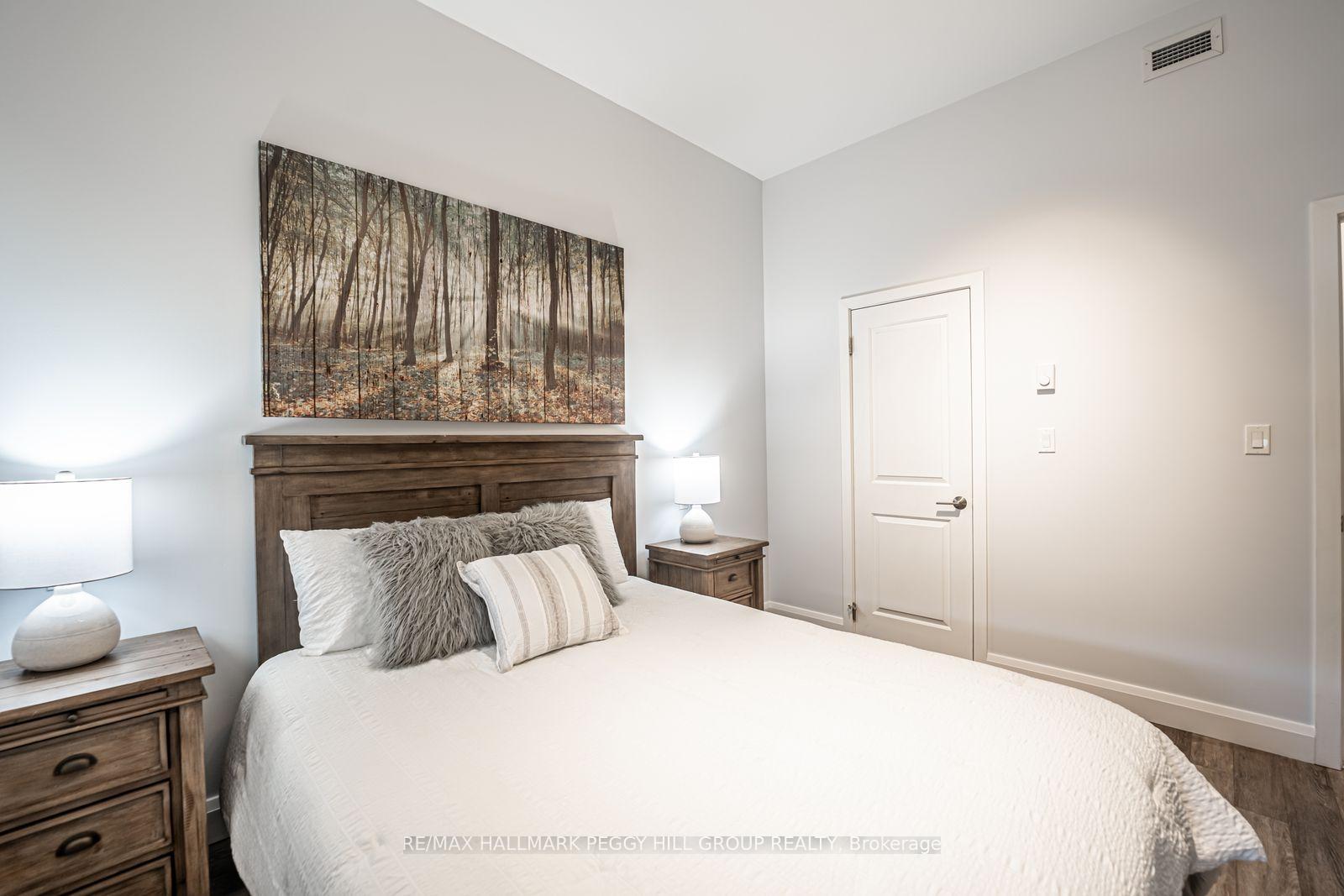 Photo 12 of Unit 503, 80 Horseshoe Boulevard, Oro-Medonte, Horseshoe Valley — HOMEH