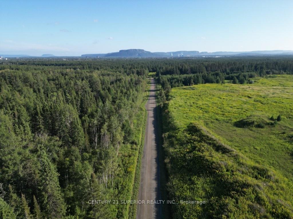 Photo 7 of 272 Cambridge Street, Thunder Bay, McIntyre South — HOMEH