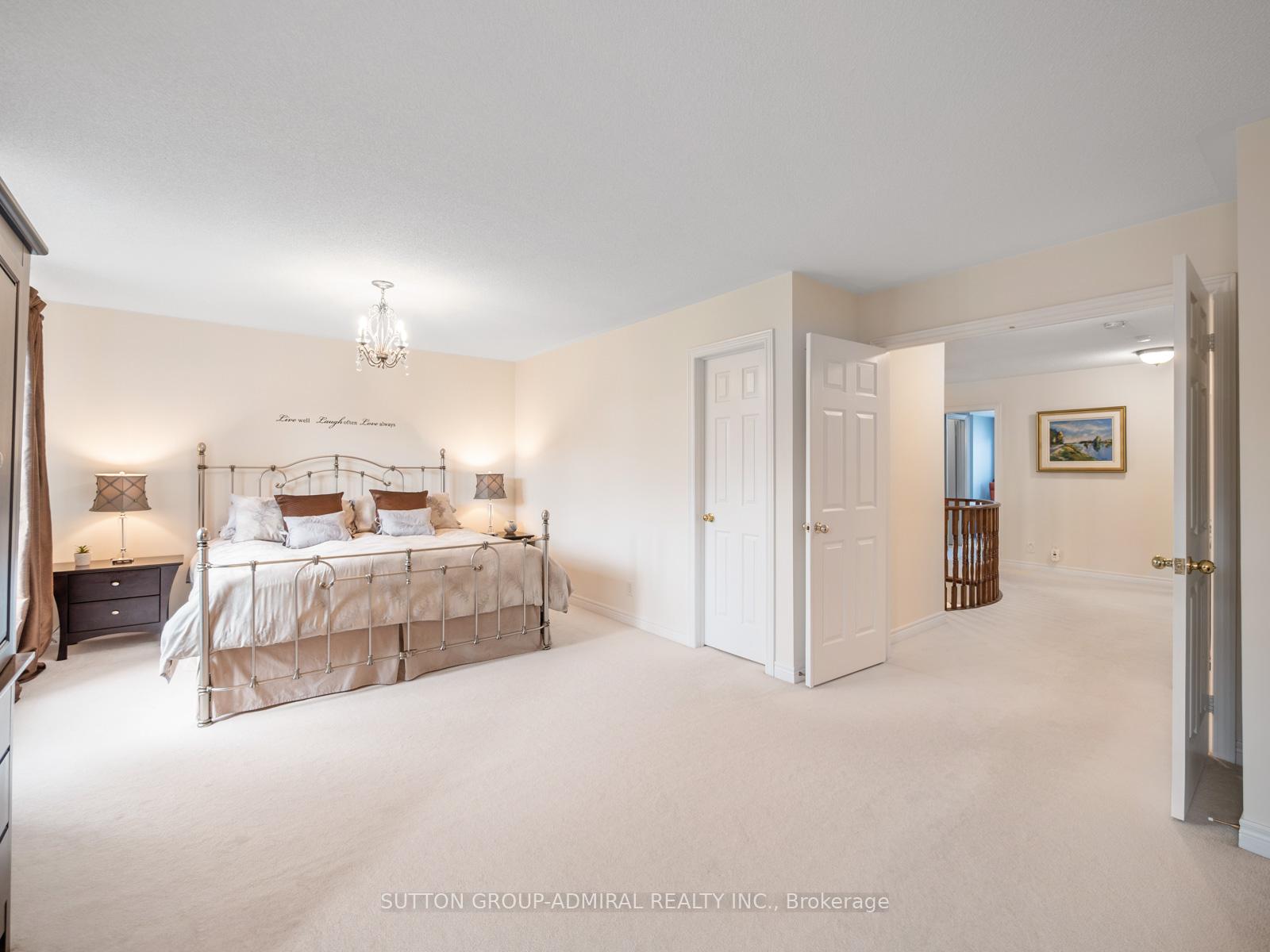 Photo 27 of 23 Kerr Lane, Aurora, Bayview Northeast — HOMEH