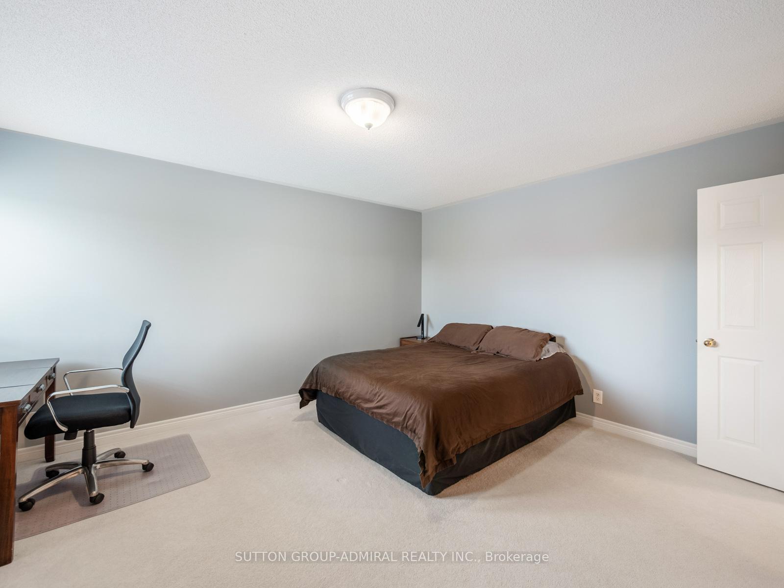 Photo 38 of 23 Kerr Lane, Aurora, Bayview Northeast — HOMEH