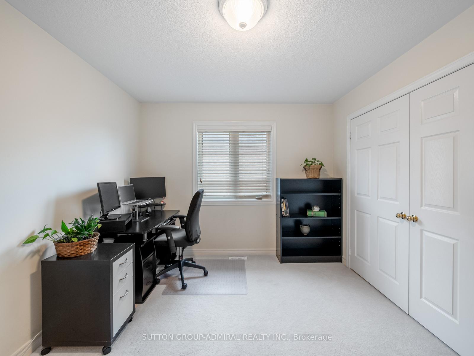 Photo 41 of 23 Kerr Lane, Aurora, Bayview Northeast — HOMEH