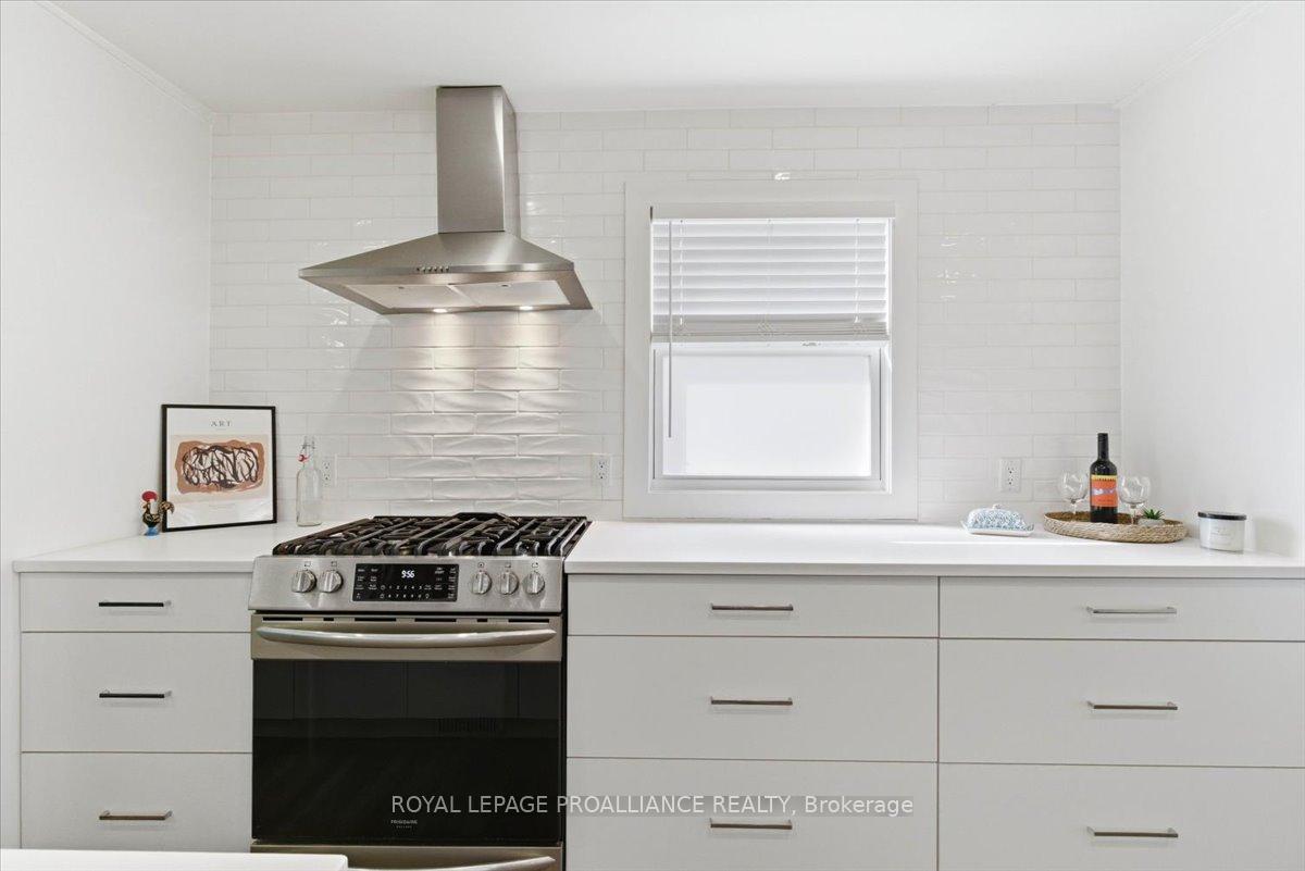 Photo 8 of 61 Delaney Street, Quinte West, Trenton Ward — HOMEH