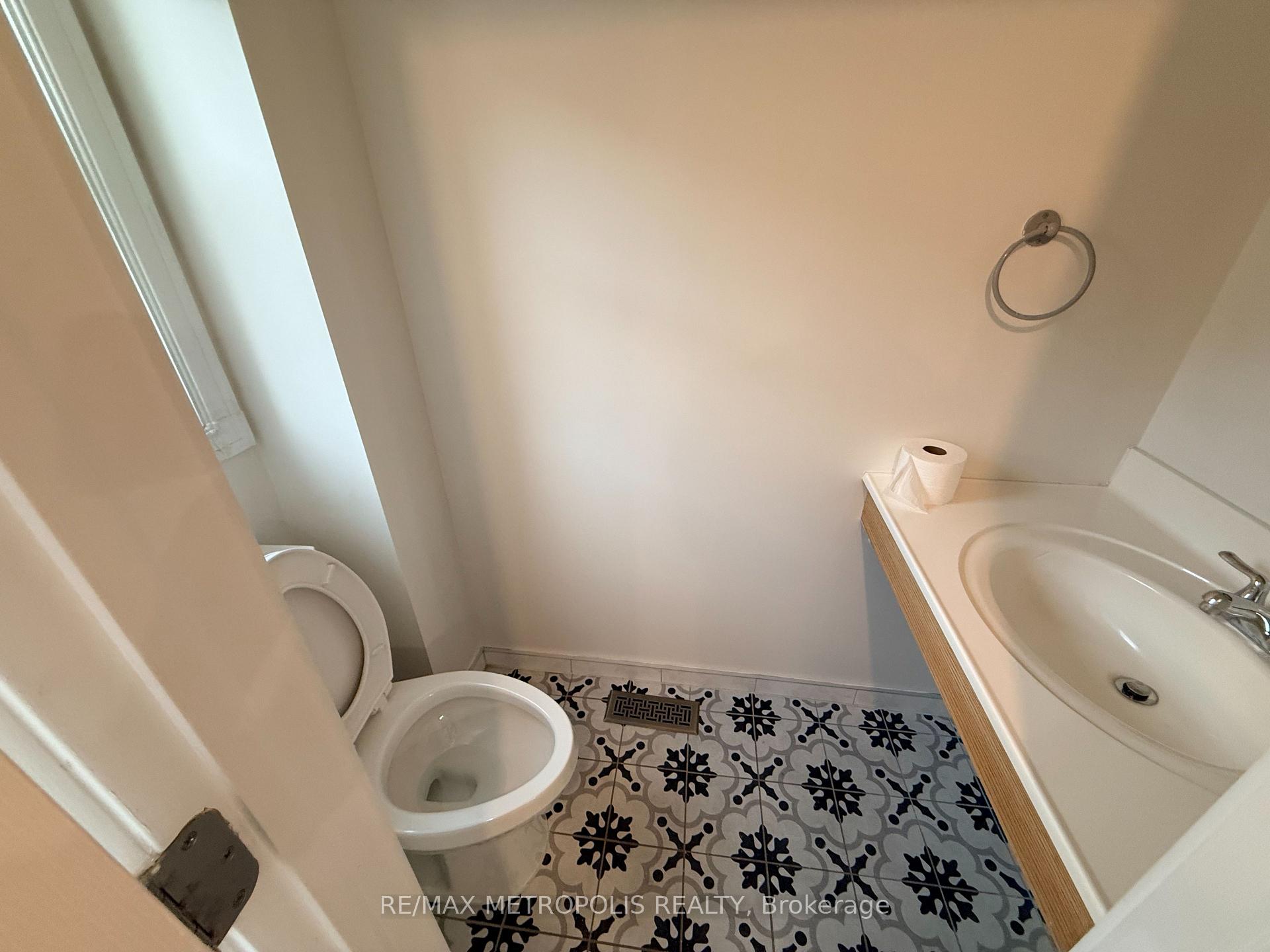 Photo 4 of Unit 26, 50 Silverbell Grove, Scarborough, Malvern — HOMEH