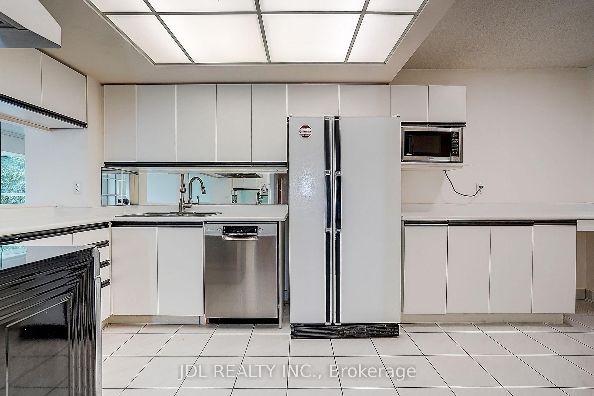Photo 34 of Unit 219, 7825 Bayview Avenue, Markham, Aileen-Willowbrook — HOMEH