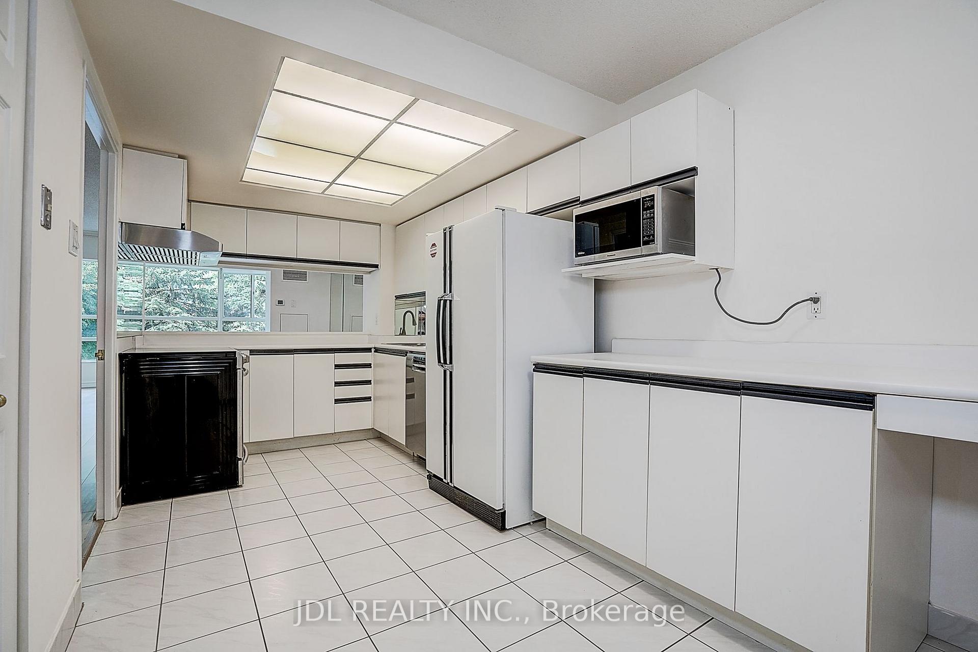 Photo 36 of Unit 219, 7825 Bayview Avenue, Markham, Aileen-Willowbrook — HOMEH
