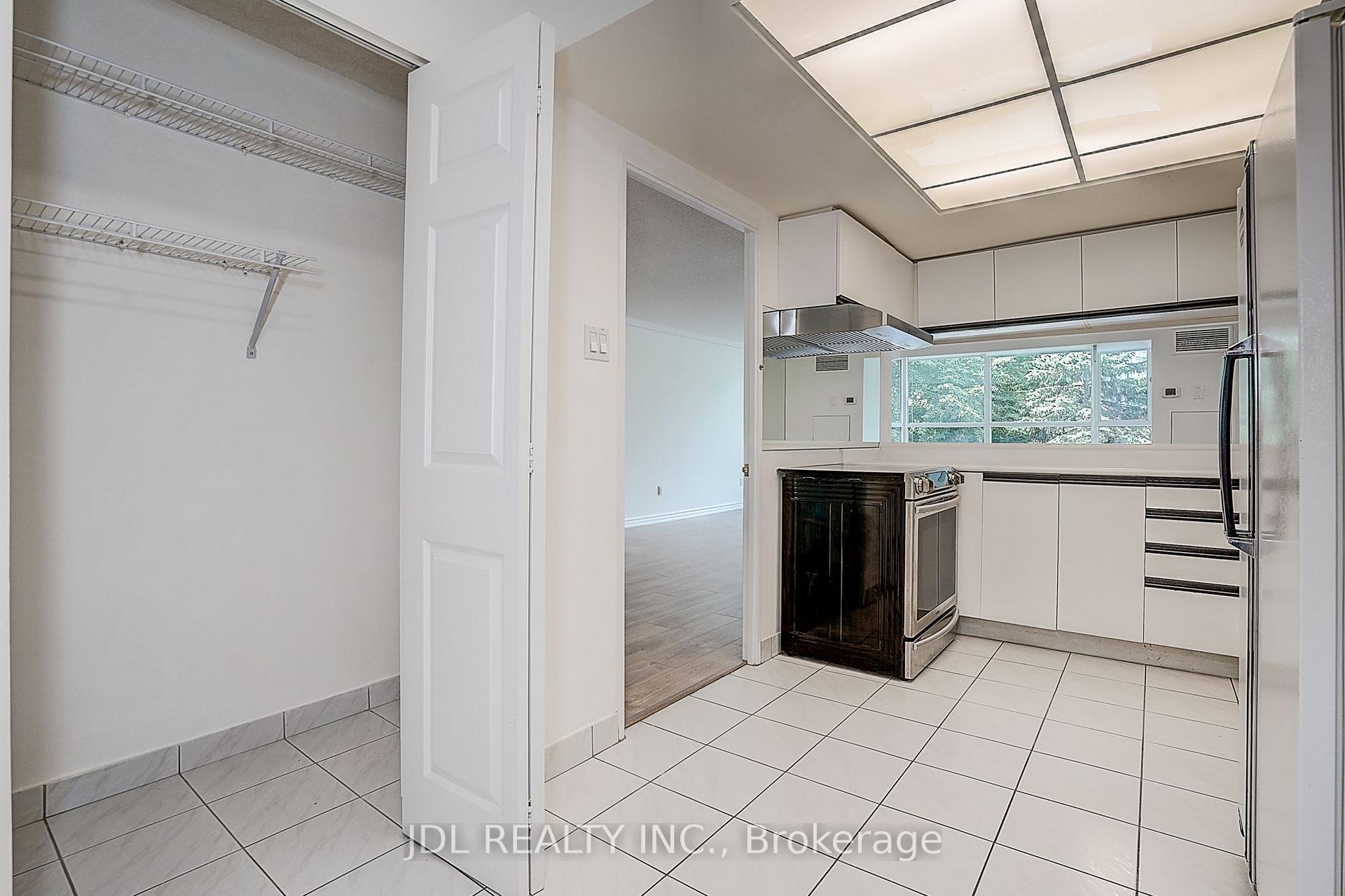 Photo 39 of Unit 219, 7825 Bayview Avenue, Markham, Aileen-Willowbrook — HOMEH