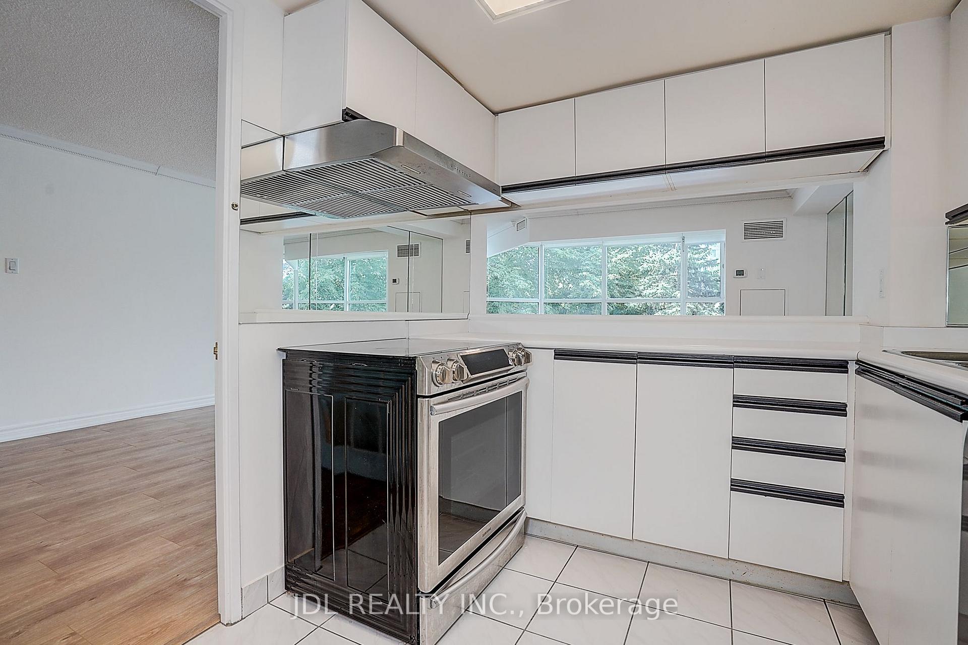 Photo 40 of Unit 219, 7825 Bayview Avenue, Markham, Aileen-Willowbrook — HOMEH