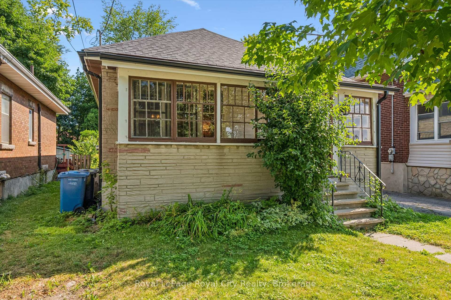 Photo 7 of 22 Boult Avenue, Guelph, St. Patrick's Ward — HOMEH