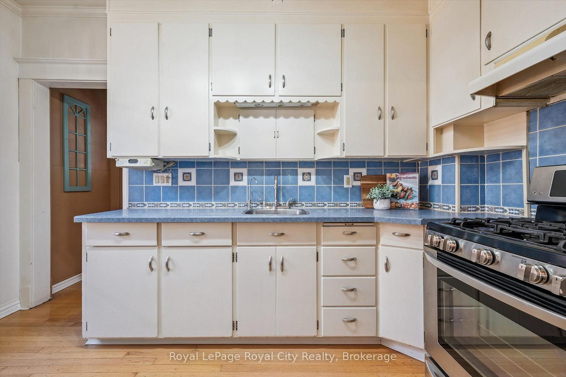 Photo 26 of 22 Boult Avenue, Guelph, St. Patrick's Ward — HOMEH