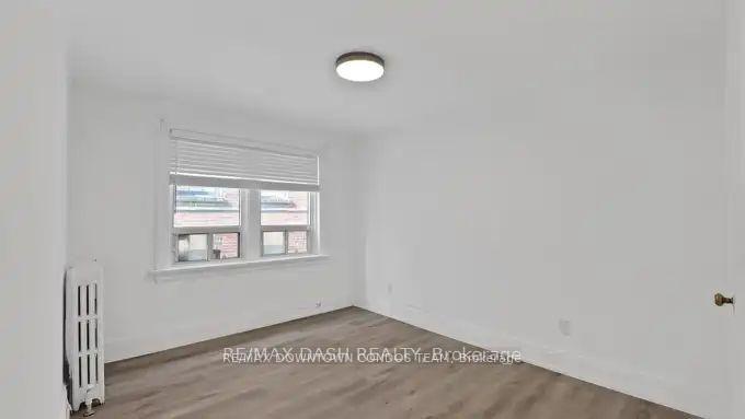 Photo 15 of Unit 31, 917 St Clair Avenue W, Toronto, Wychwood — HOMEH