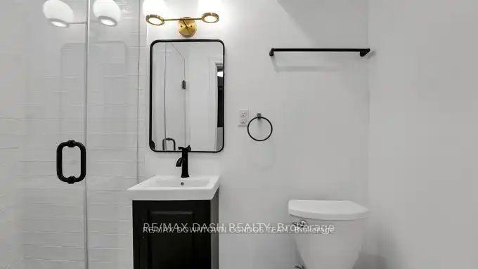 Photo 31 of Unit 31, 917 St Clair Avenue W, Toronto, Wychwood — HOMEH