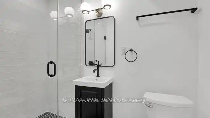 Photo 33 of Unit 31, 917 St Clair Avenue W, Toronto, Wychwood — HOMEH
