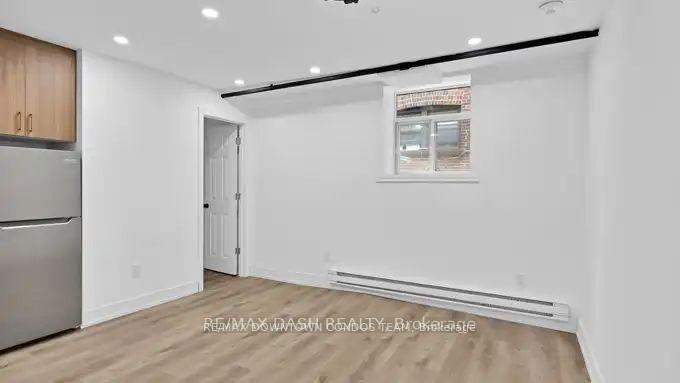 Photo 51 of Unit 31, 917 St Clair Avenue W, Toronto, Wychwood — HOMEH