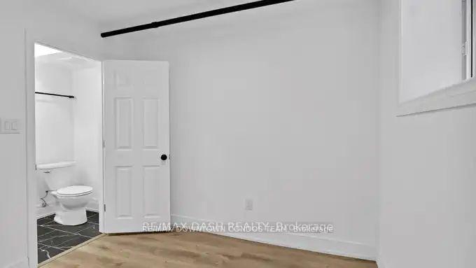 Photo 53 of Unit 31, 917 St Clair Avenue W, Toronto, Wychwood — HOMEH