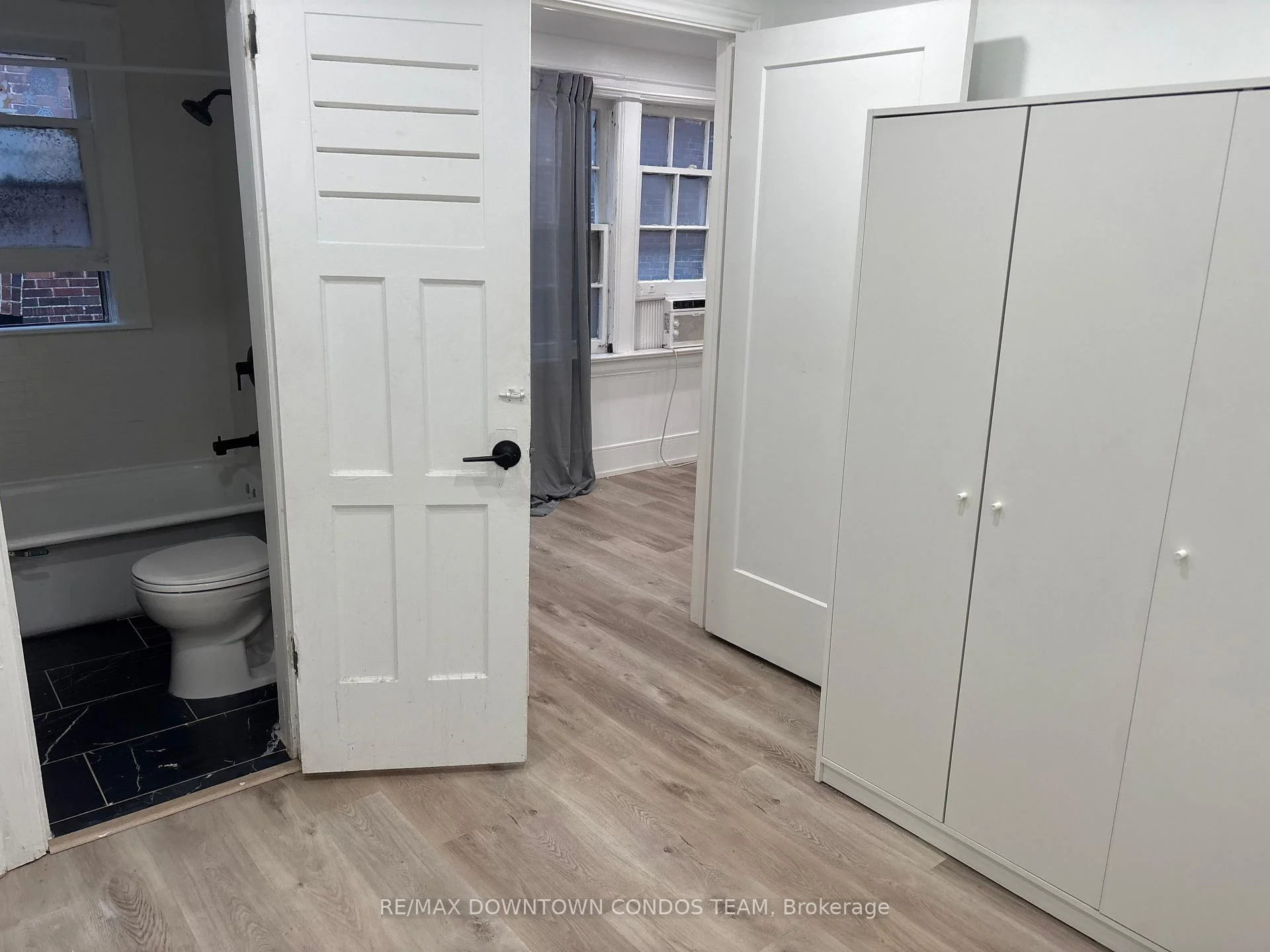 Photo 18 of Unit 31, 917 St Clair Avenue W, Toronto, Wychwood — HOMEH