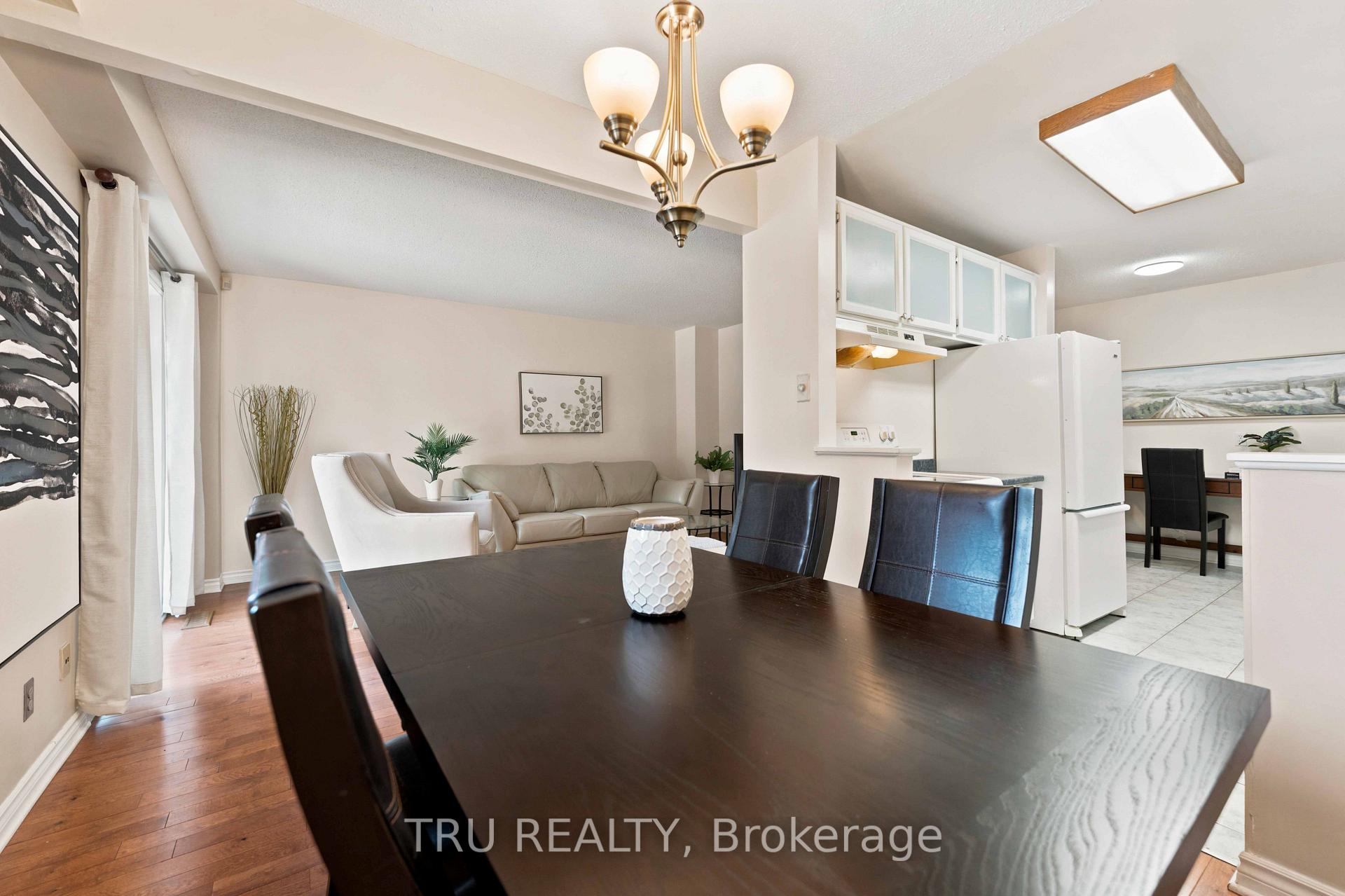 Photo 12 of 2154 Orient Park Drive, Ottawa, Blackburn Hamlet (South) — HOMEH