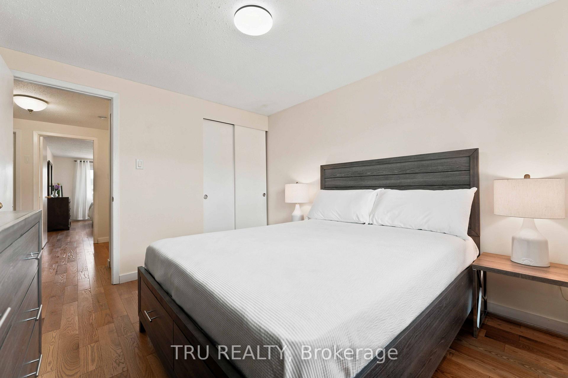 Photo 30 of 2154 Orient Park Drive, Ottawa, Blackburn Hamlet (South) — HOMEH