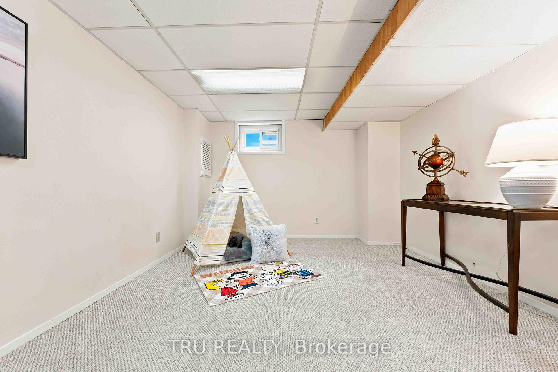 Photo 39 of 2154 Orient Park Drive, Ottawa, Blackburn Hamlet (South) — HOMEH