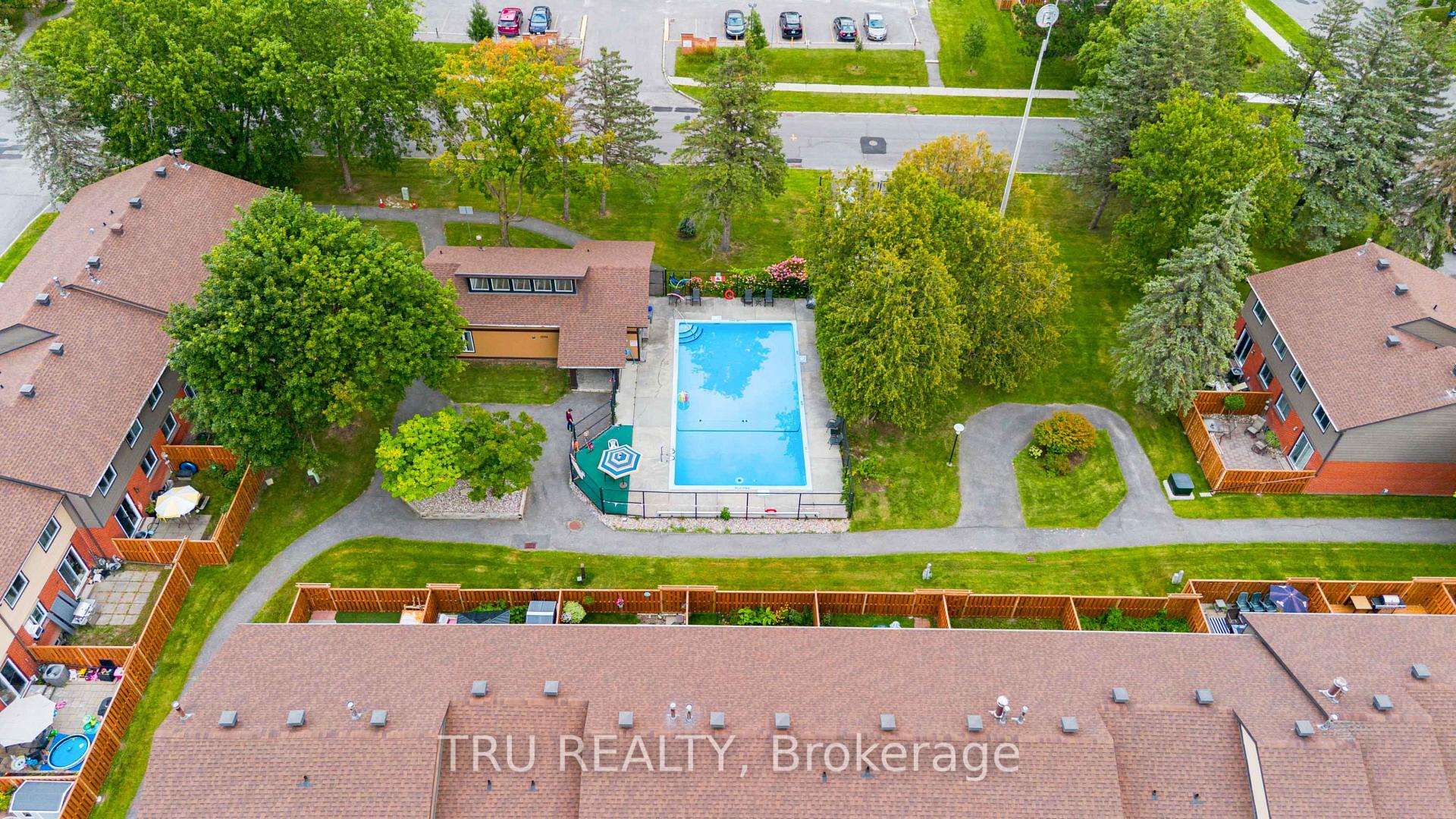 Photo 44 of 2154 Orient Park Drive, Ottawa, Blackburn Hamlet (South) — HOMEH